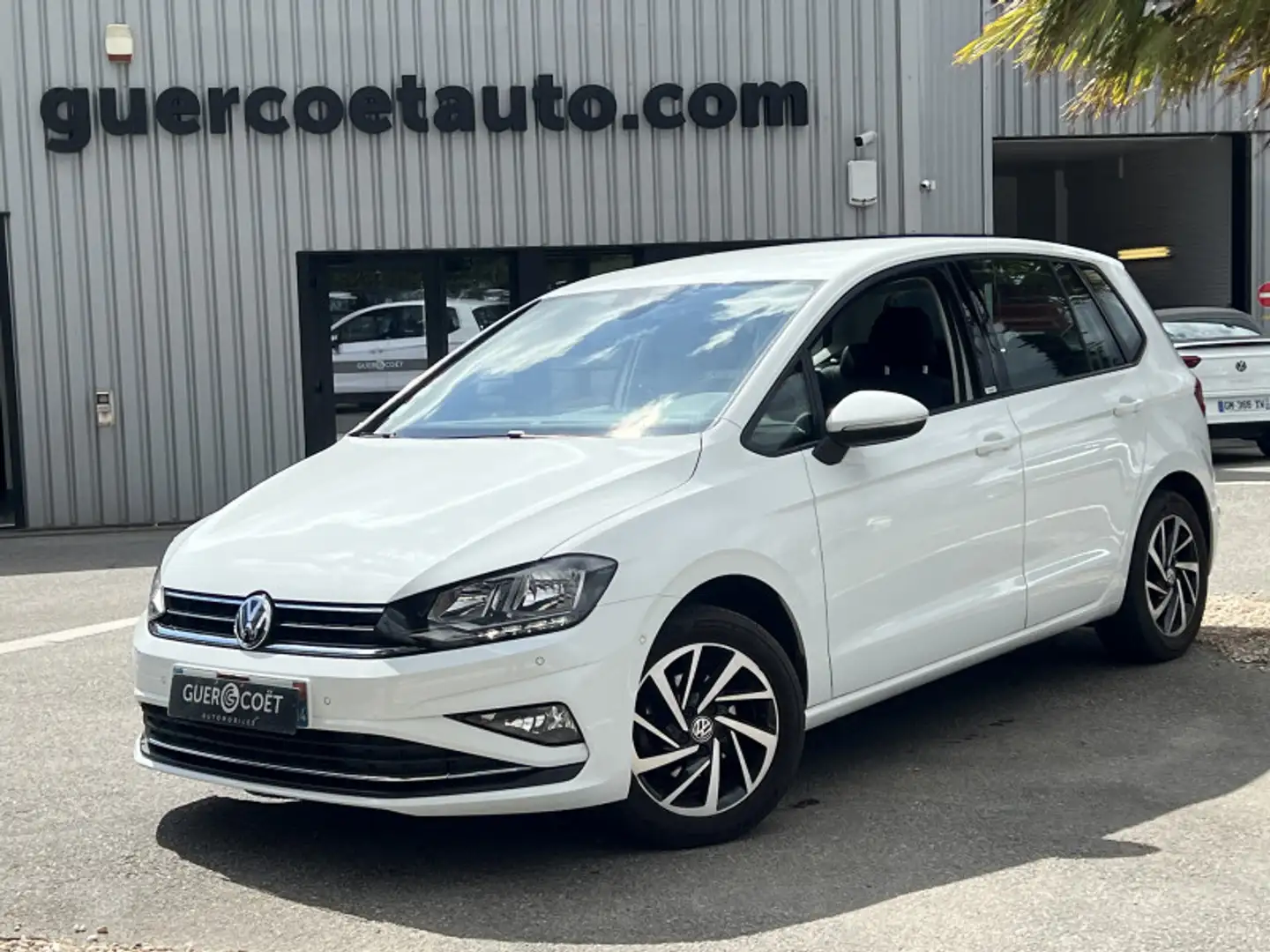 Volkswagen Golf Sportsvan 1.0 TSI 110CH BLUEMOTION TECHNOLOGY CONFORTLINE Blanc - 2