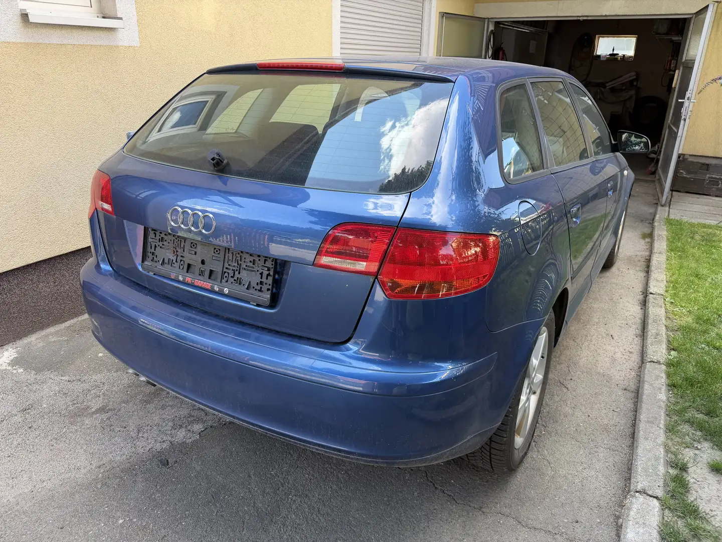 Audi A3 SB Ambition quattro 2,0 TDI - 2