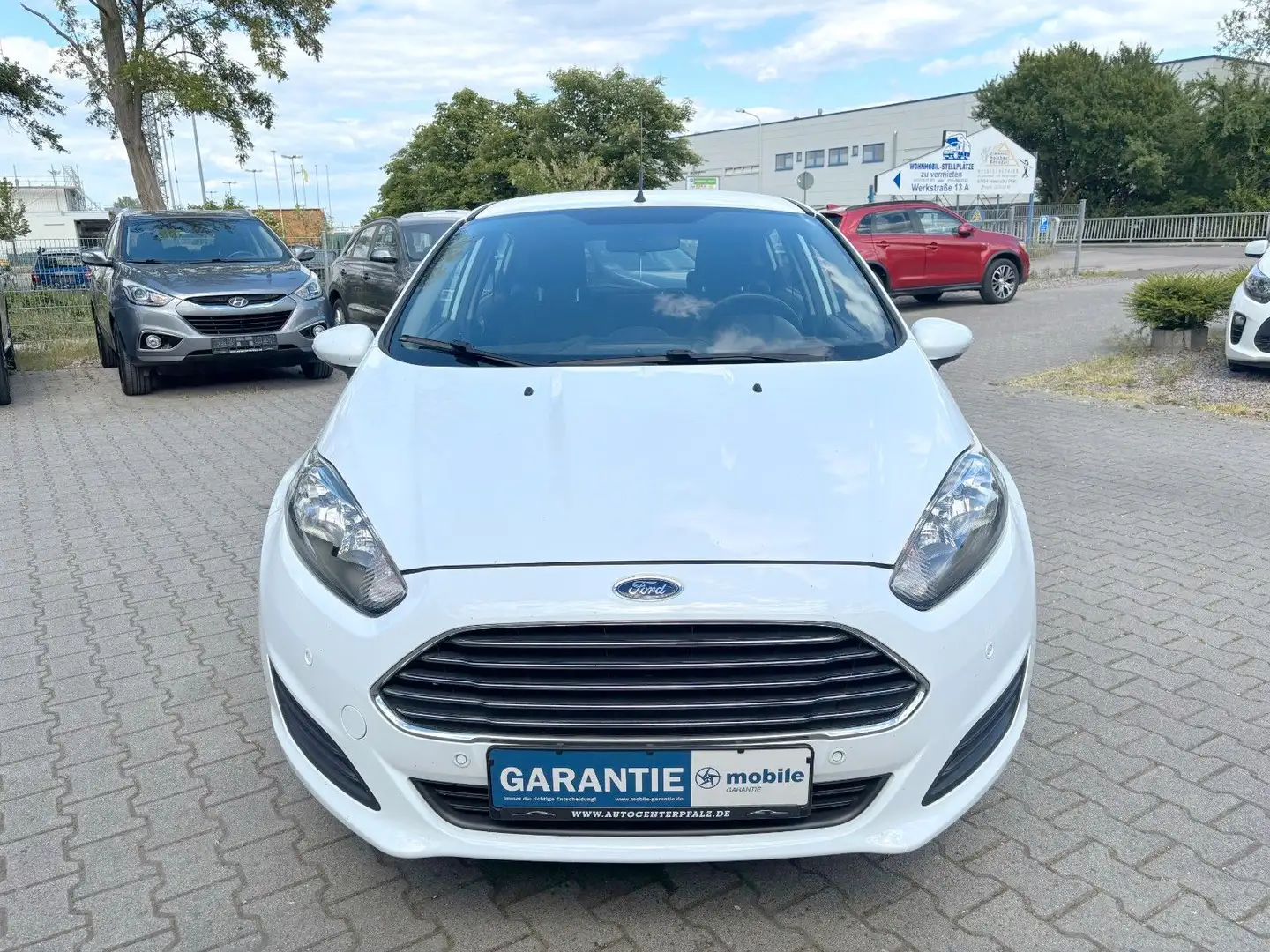 Ford Fiesta Trend Cool & Sound PDC 1-Hand Bianco - 2