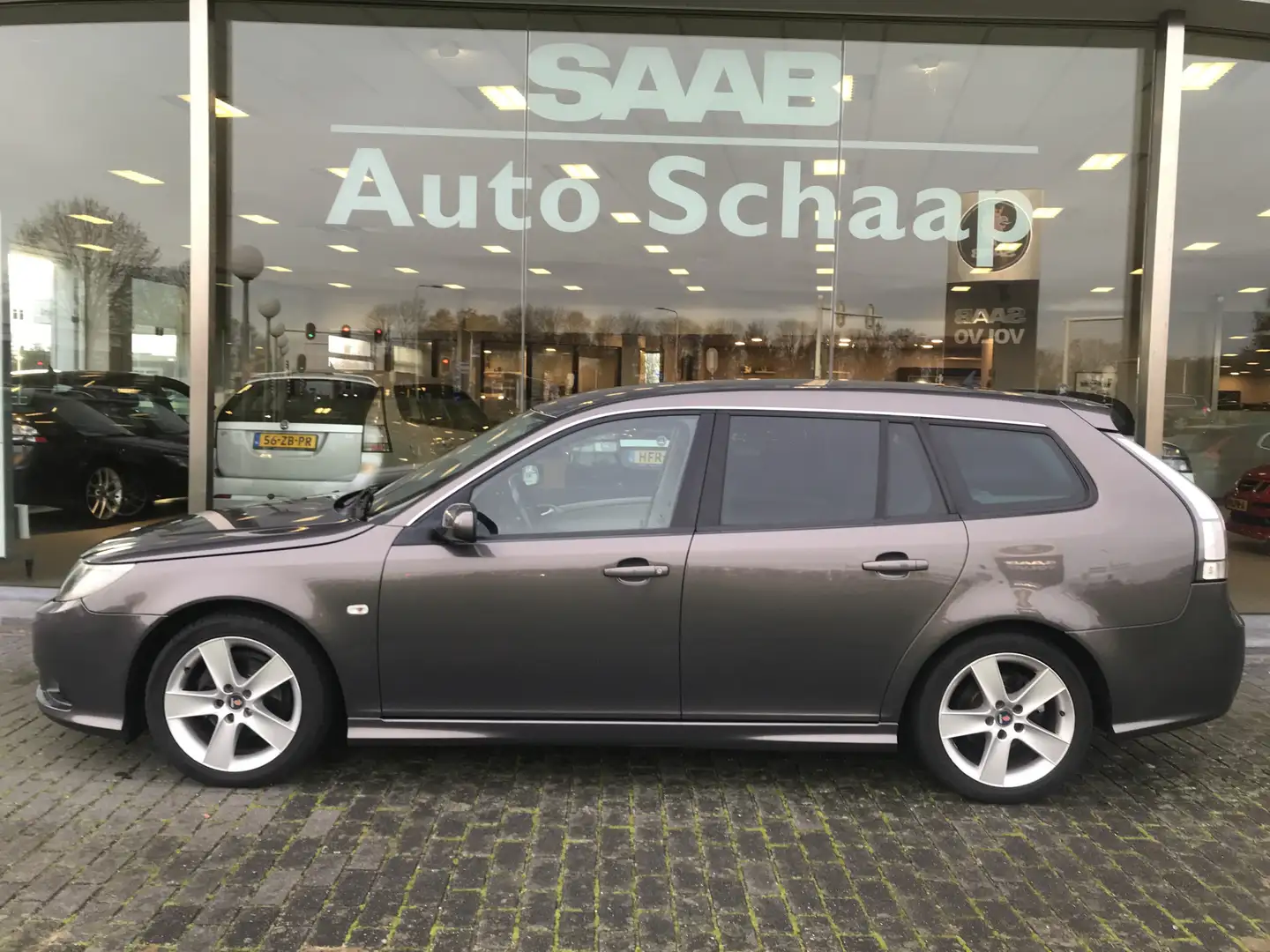 Saab 9-3 Estate 1.8t Vector M2008 | Rijklaar incl garantie Gris - 2