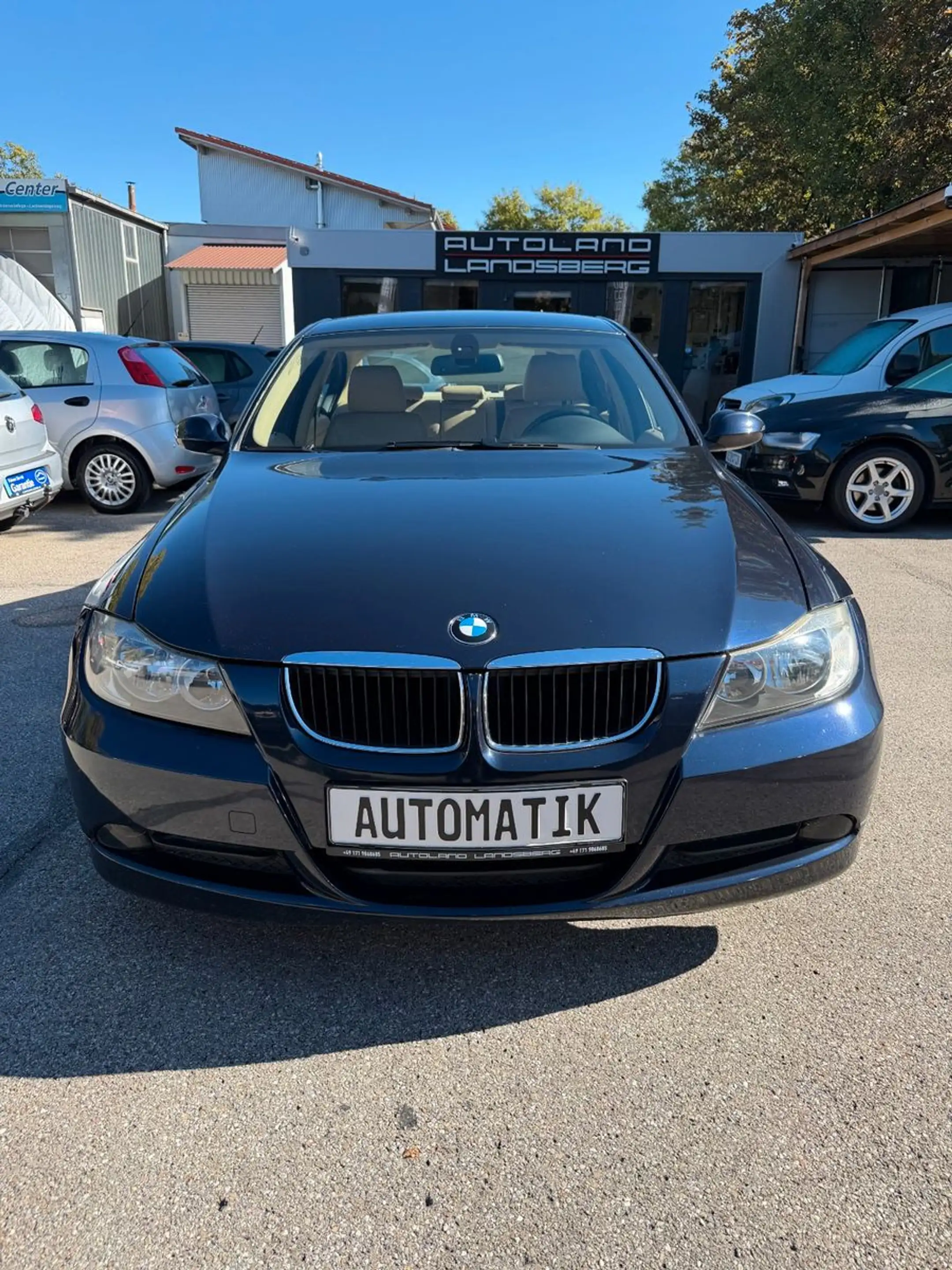 BMW 318 i LIM. *AUTOMATIK*TEMPO*LEDER*PDC*TÜV/NEU* — photo 2