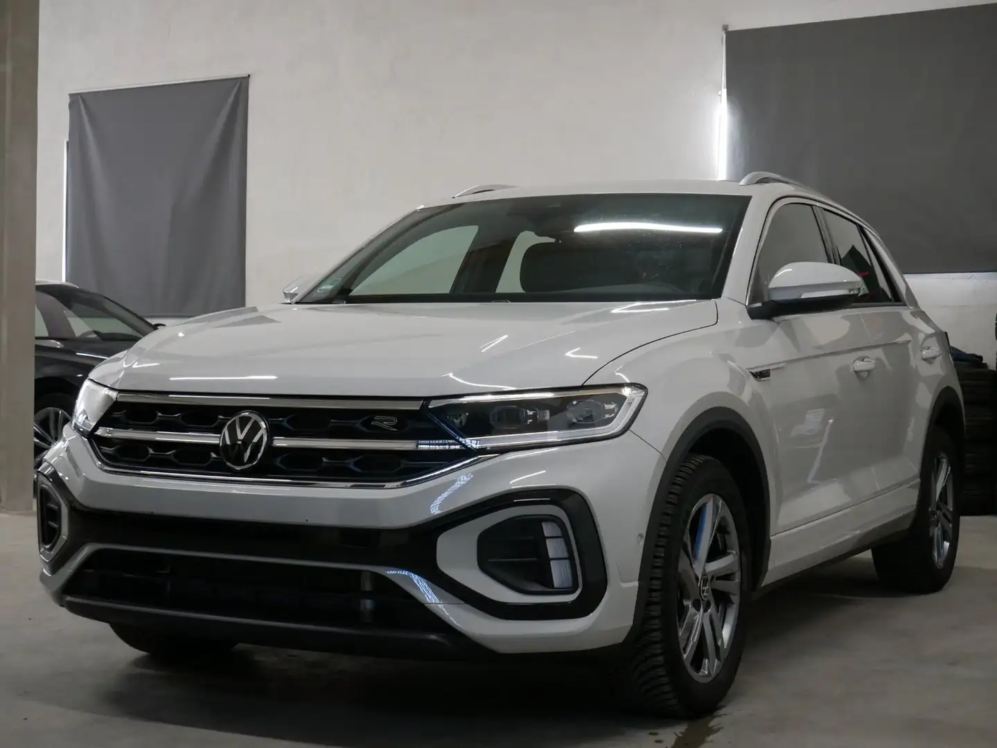 Volkswagen T-Roc R-Line R-KAM ACC LED EURO6e CARPLAY Grau - 2