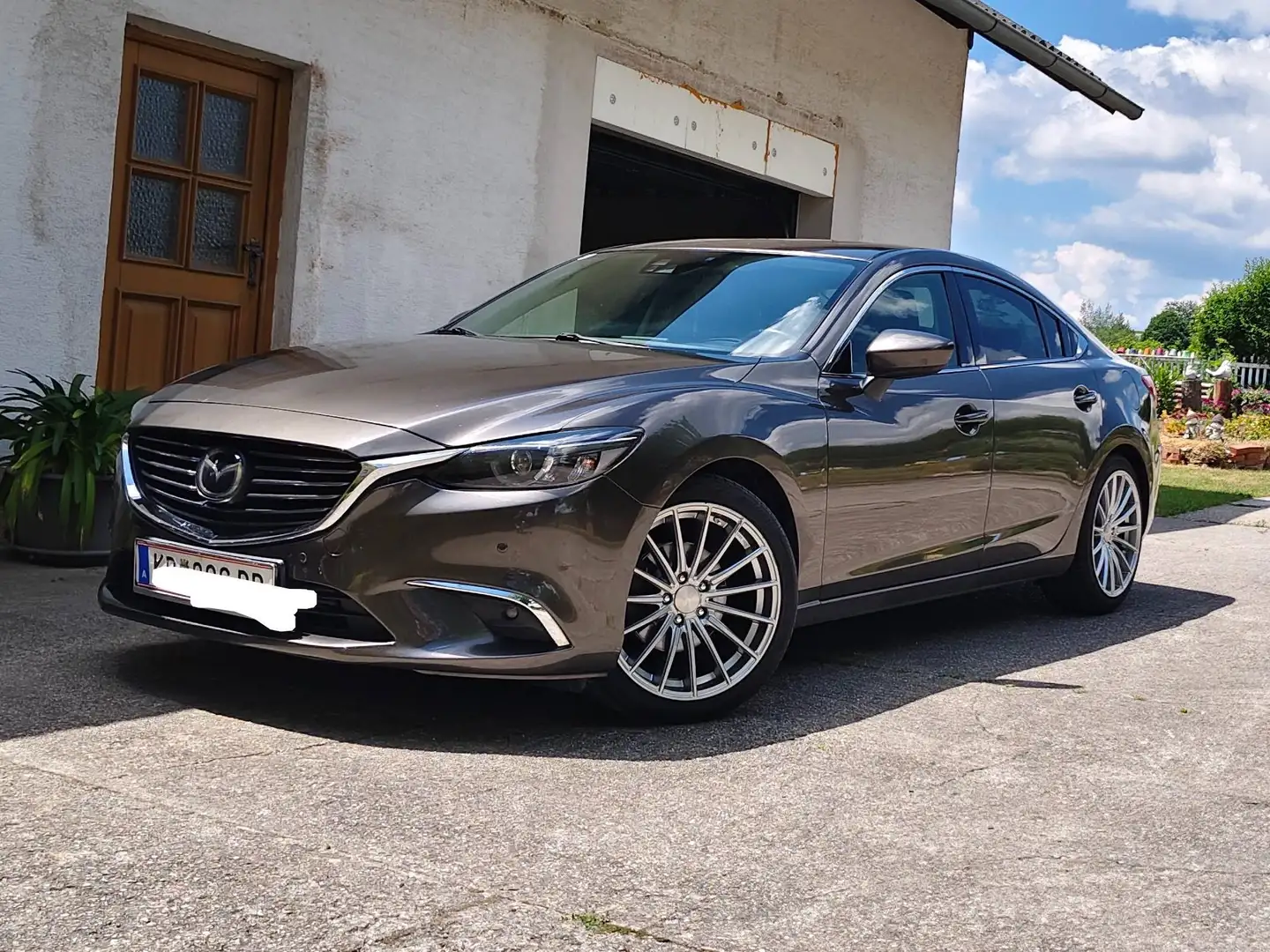 Mazda 6 Mazda 6 CD175 Revolution Top Aut. Revolution Top Grau - 1
