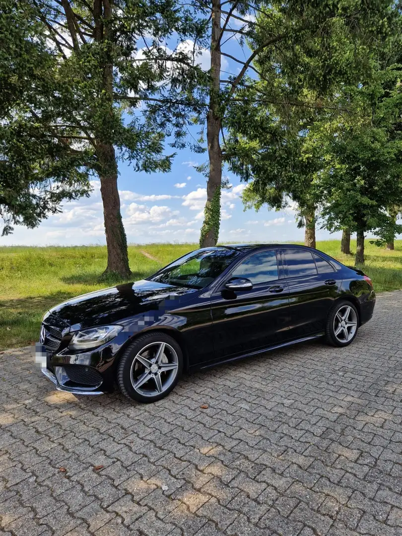 Mercedes-Benz C 200 AMG Line Schwarz - 1