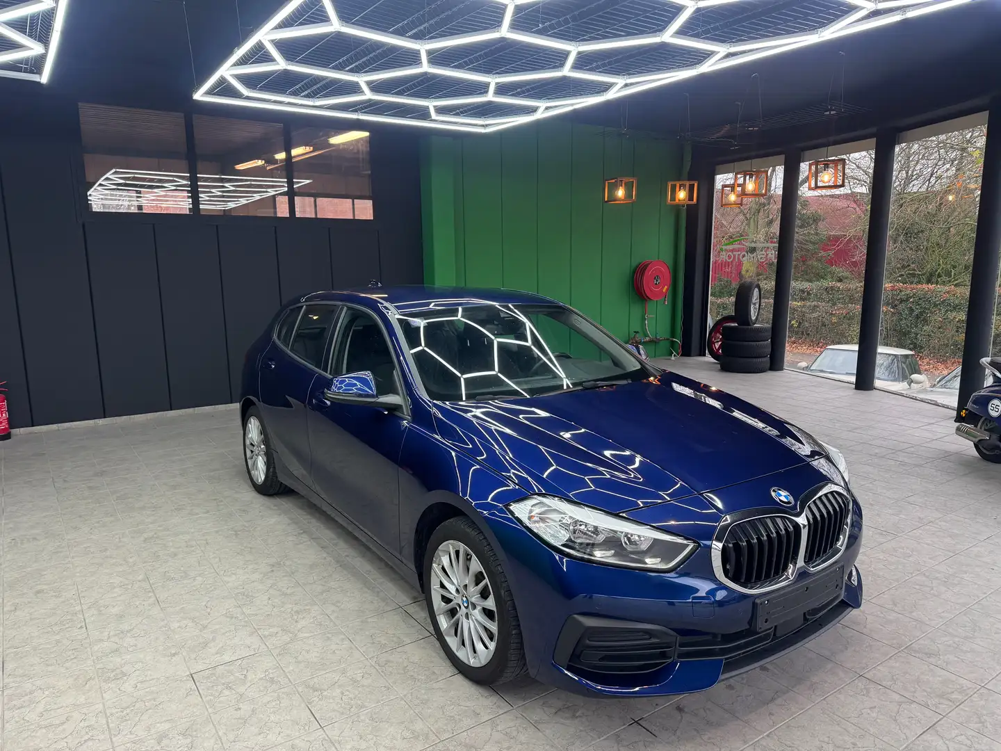 BMW 118 118i Aut. Sport Line Bleu - 1
