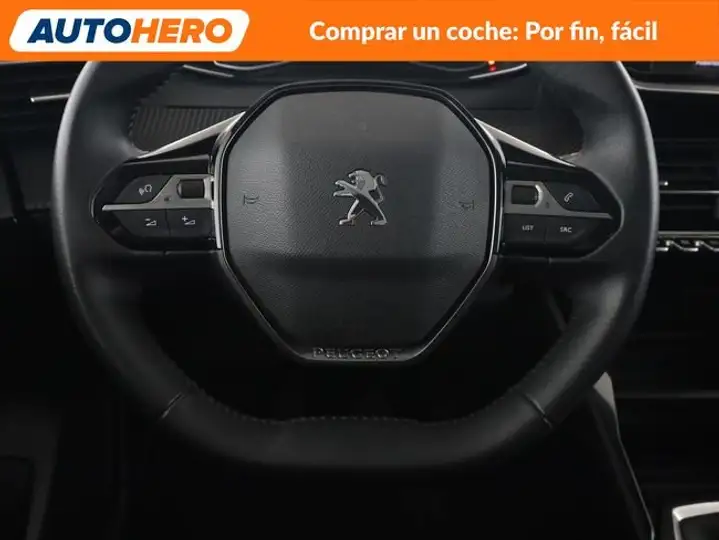 Peugeot 208 2021, foto 24