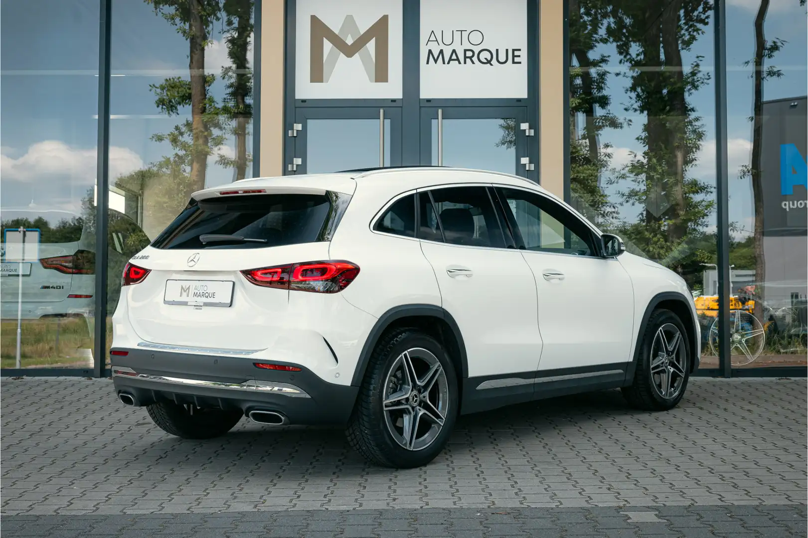 Mercedes-Benz GLA 200 Aut. 164PK AMG Line | Premium Plus | Panoramadak | Blanc - 2