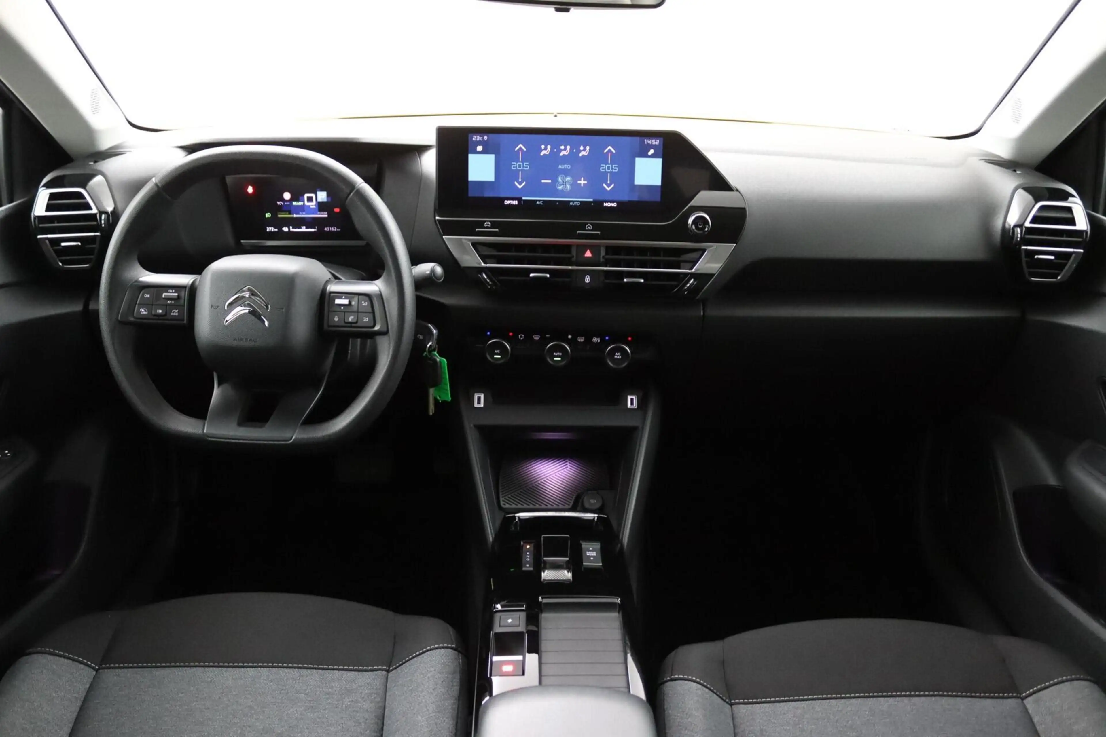 Citroen E-C4 Electric Live 50 kWh — photo 4