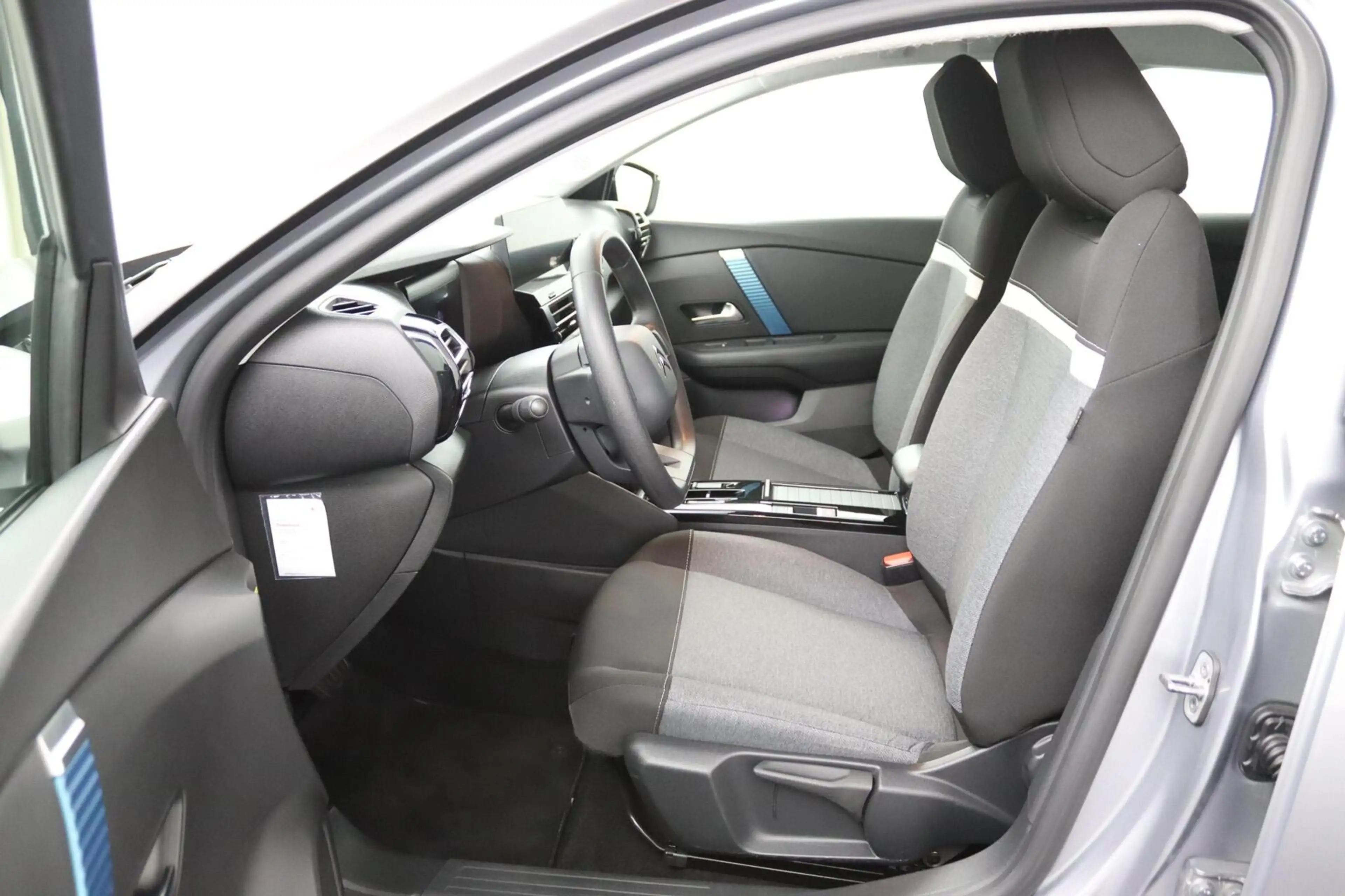 Citroen E-C4 Electric Live 50 kWh — photo 5