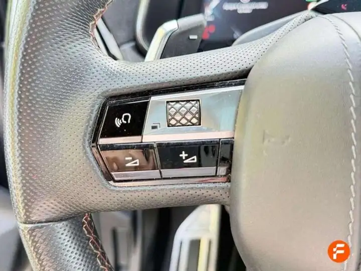 DS 7 Crossback 1.6 E-Tense PERF. LINE + Auto 4WD 2021, foto 22