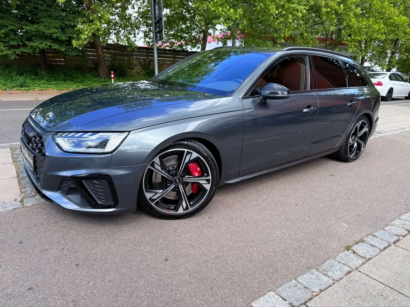 Audi S4 TDI Quattro Avant/LEDER/VIRTUAL TACHO/I HAND Grau - 2