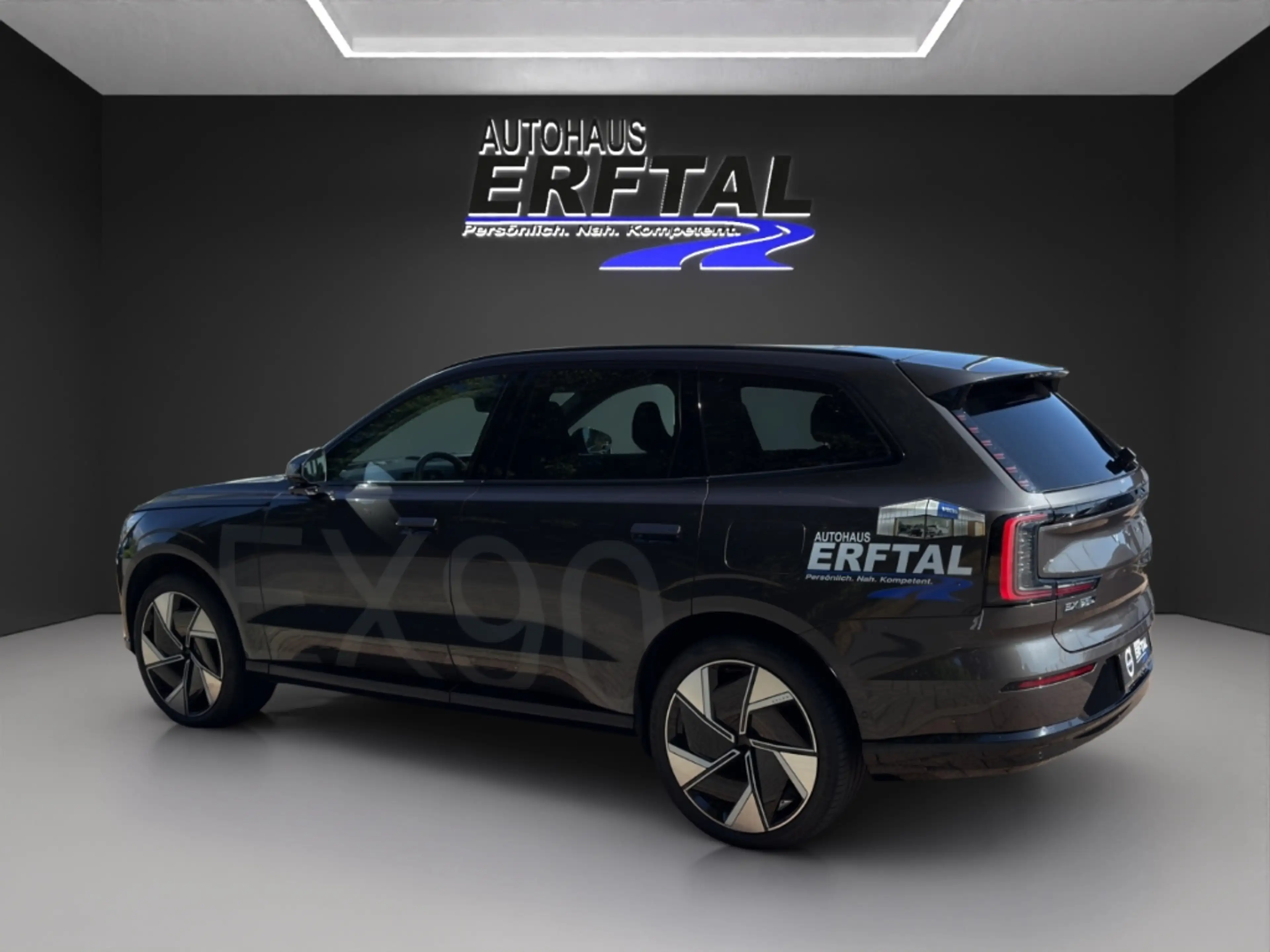 Volvo EX90 Twin Motor Ultra Pure Electric AWD 7-Sitzer HUD St — photo 4