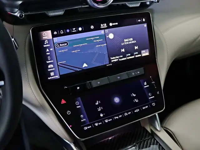 Maserati Granturismo view 9