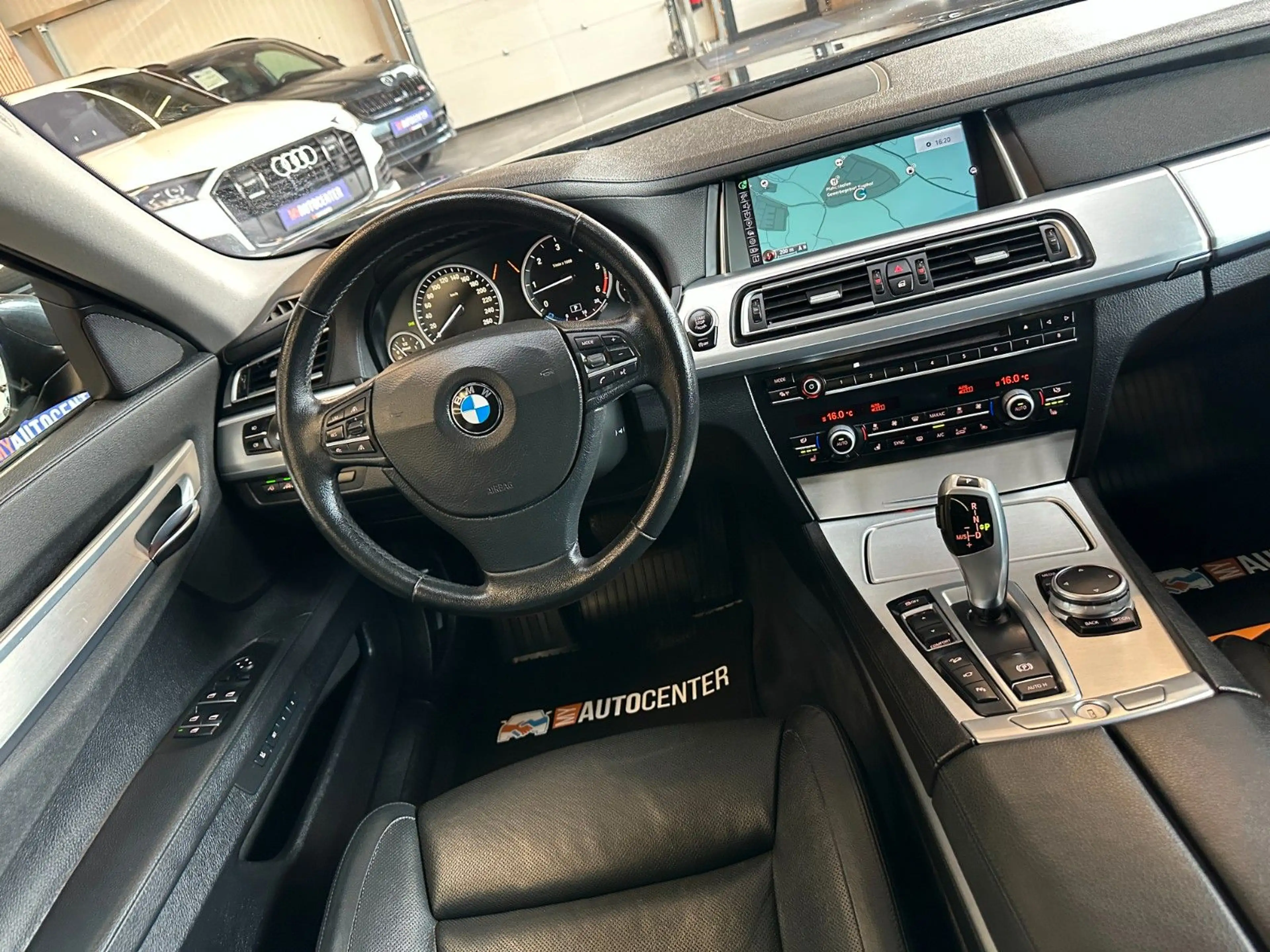 BMW 740 d xDrive *HeadUP*KomfortSitze*Vollauss.* — photo 7