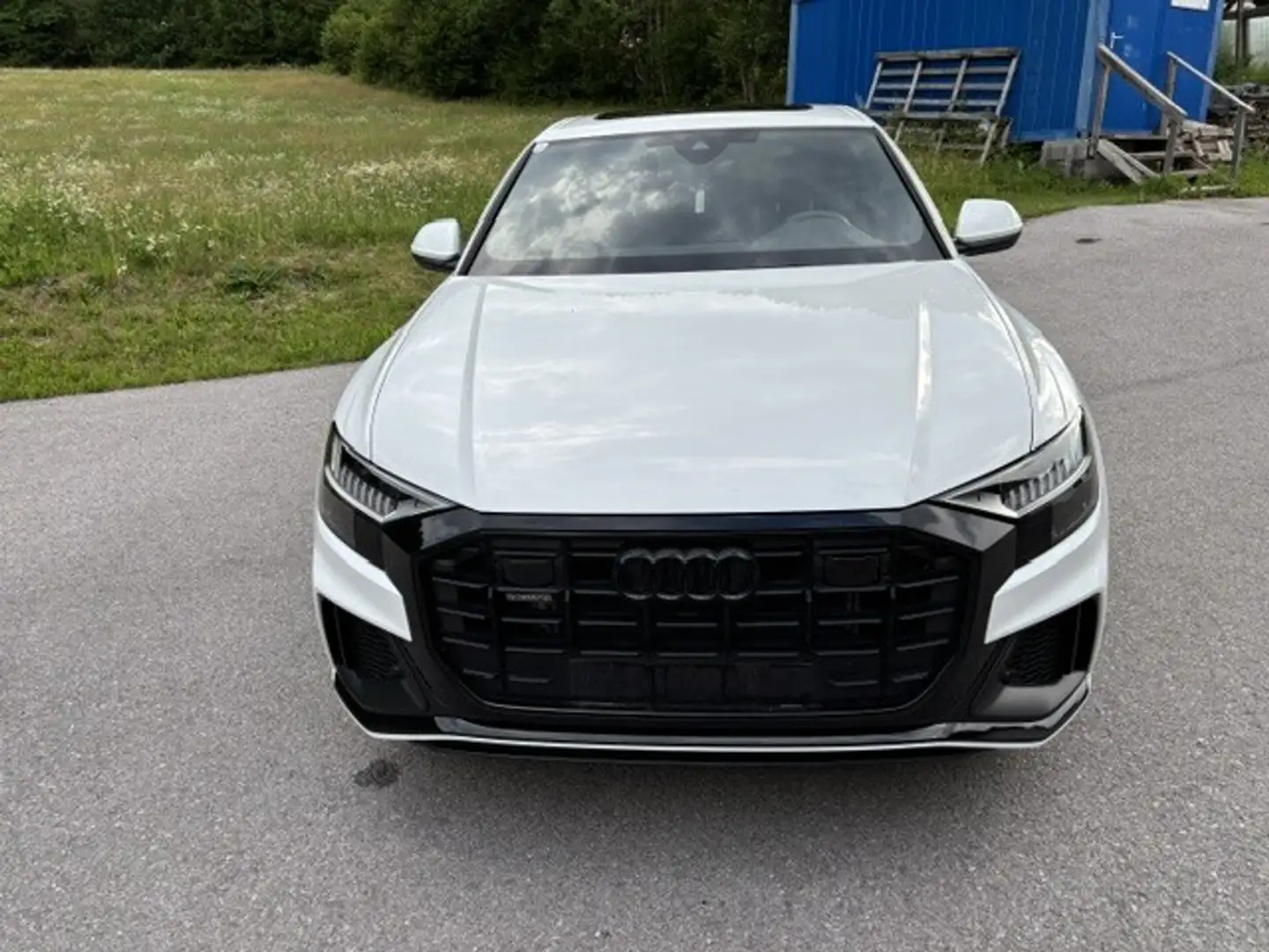 Audi Q8 55 TFSI e quattro Tiptronic Weiß - 2