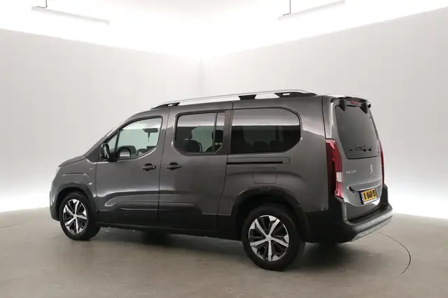 Peugeot Rifter view 8