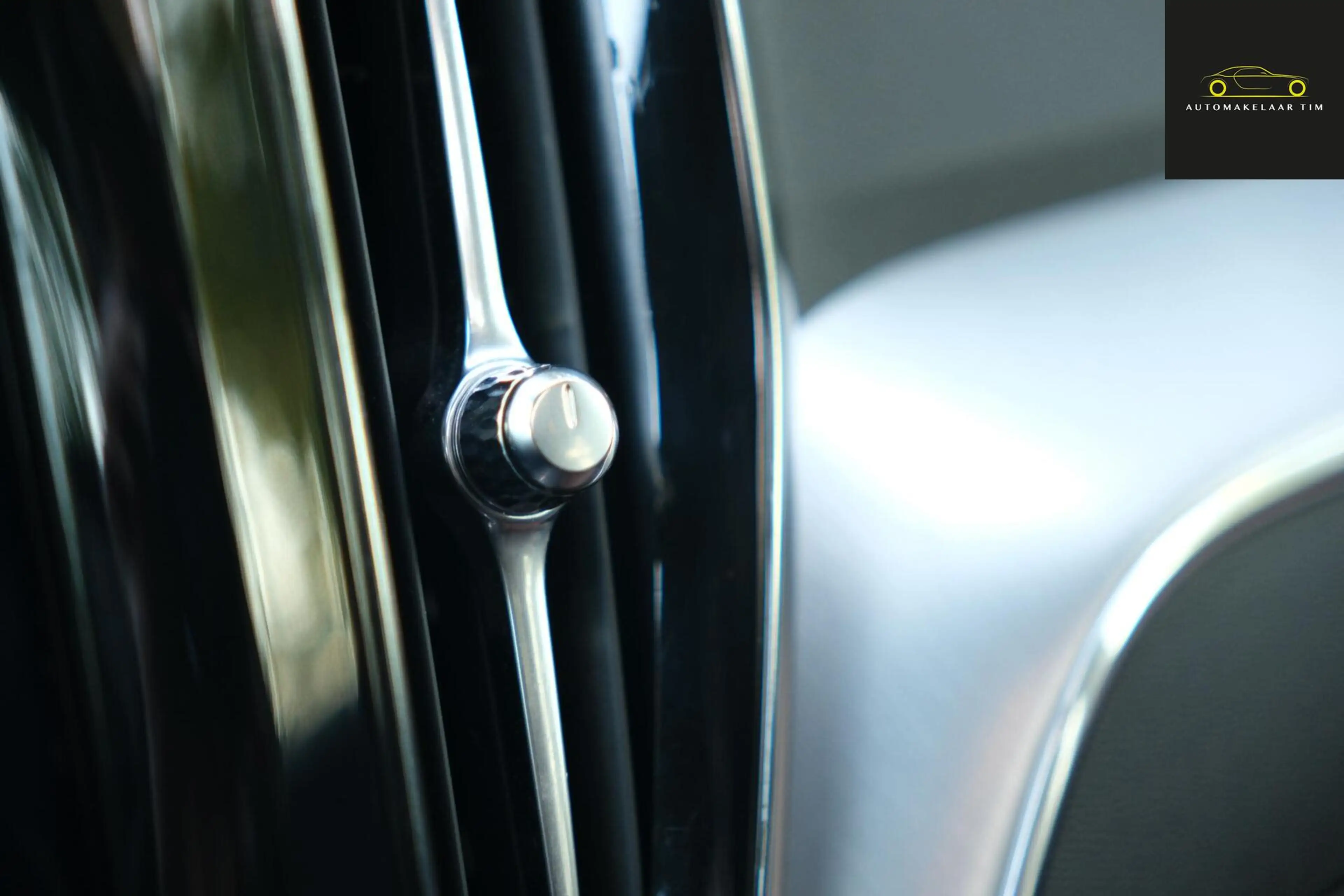 Volvo XC60 2.0 T8 Twin Engine AWD Momentum Pro — photo 46