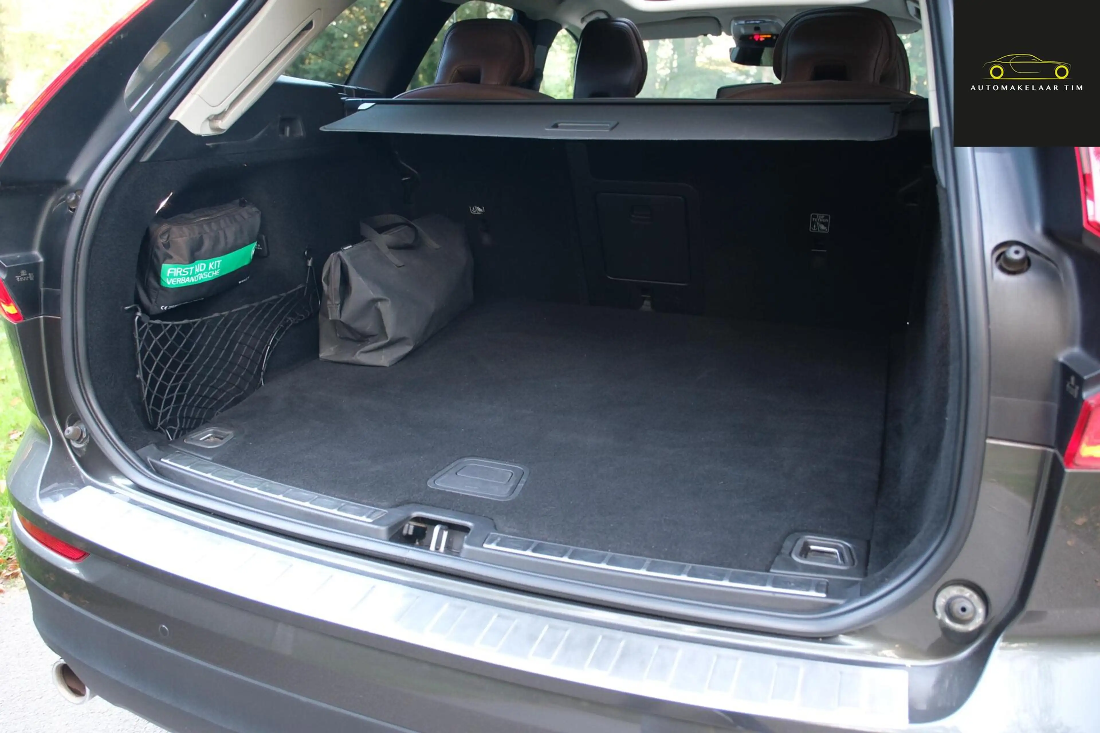 Volvo XC60 2.0 T8 Twin Engine AWD Momentum Pro — photo 21