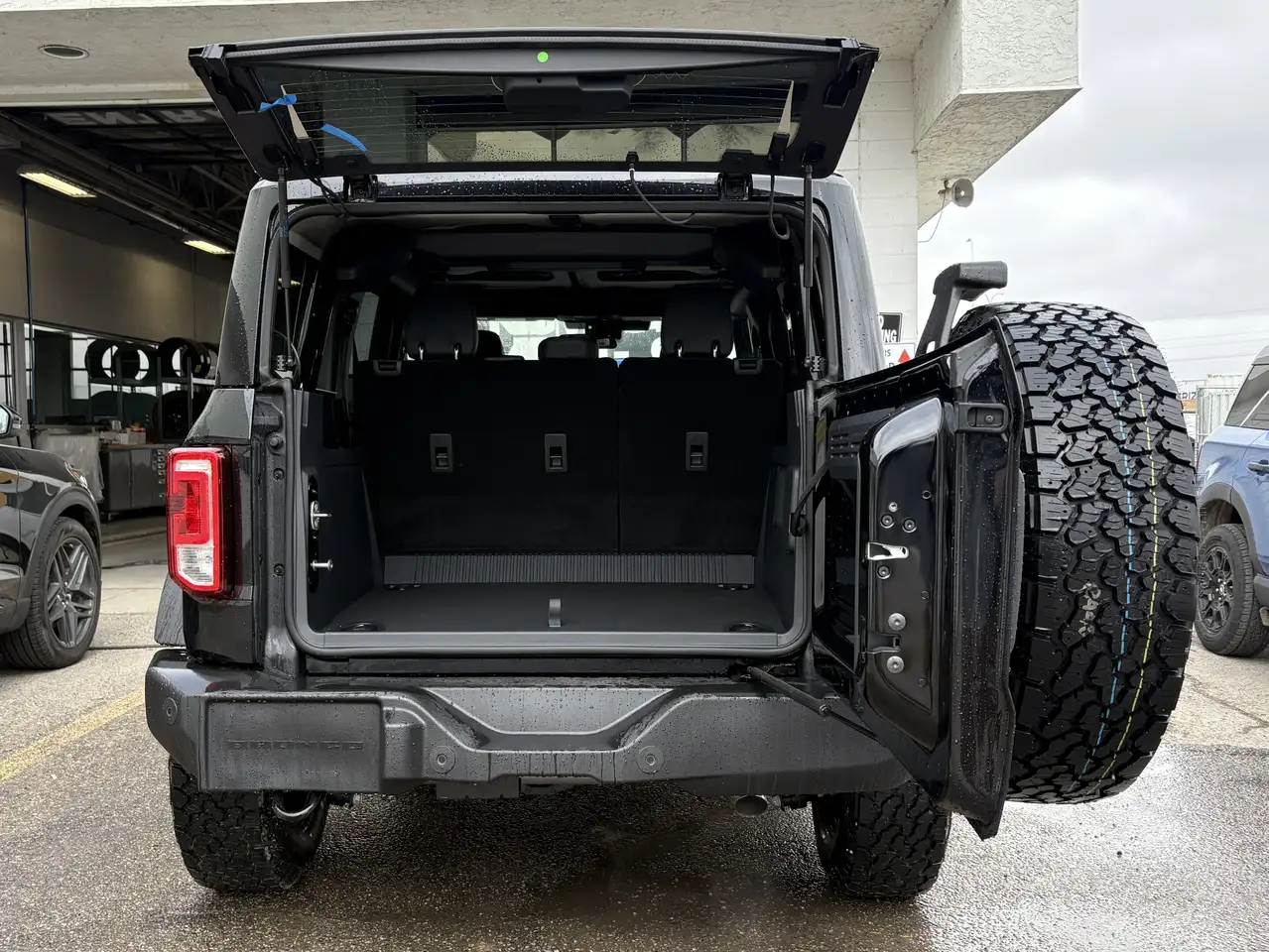 Ford Bronco снимка Ford Bronco