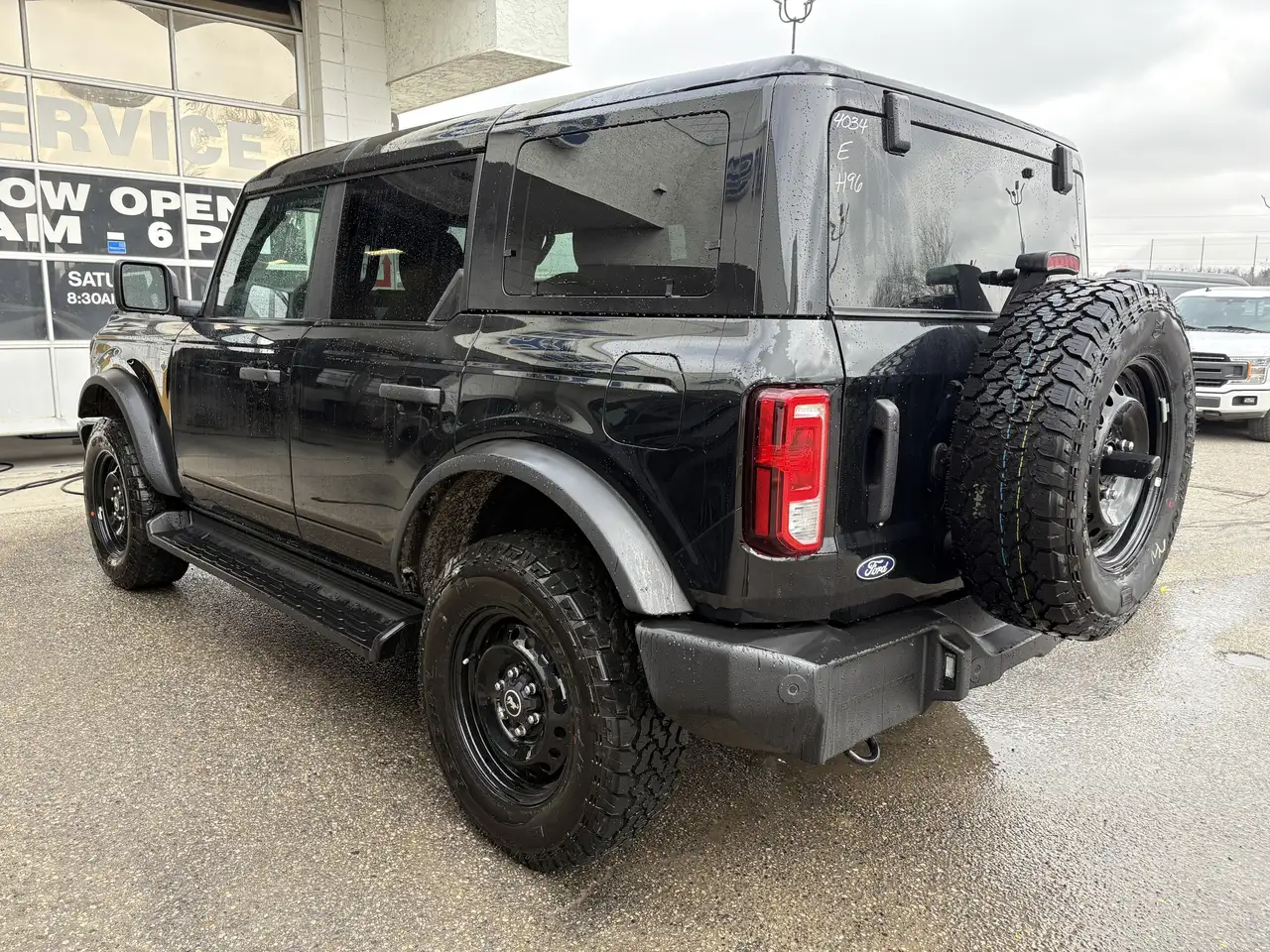 Ford Bronco снимка Ford Bronco