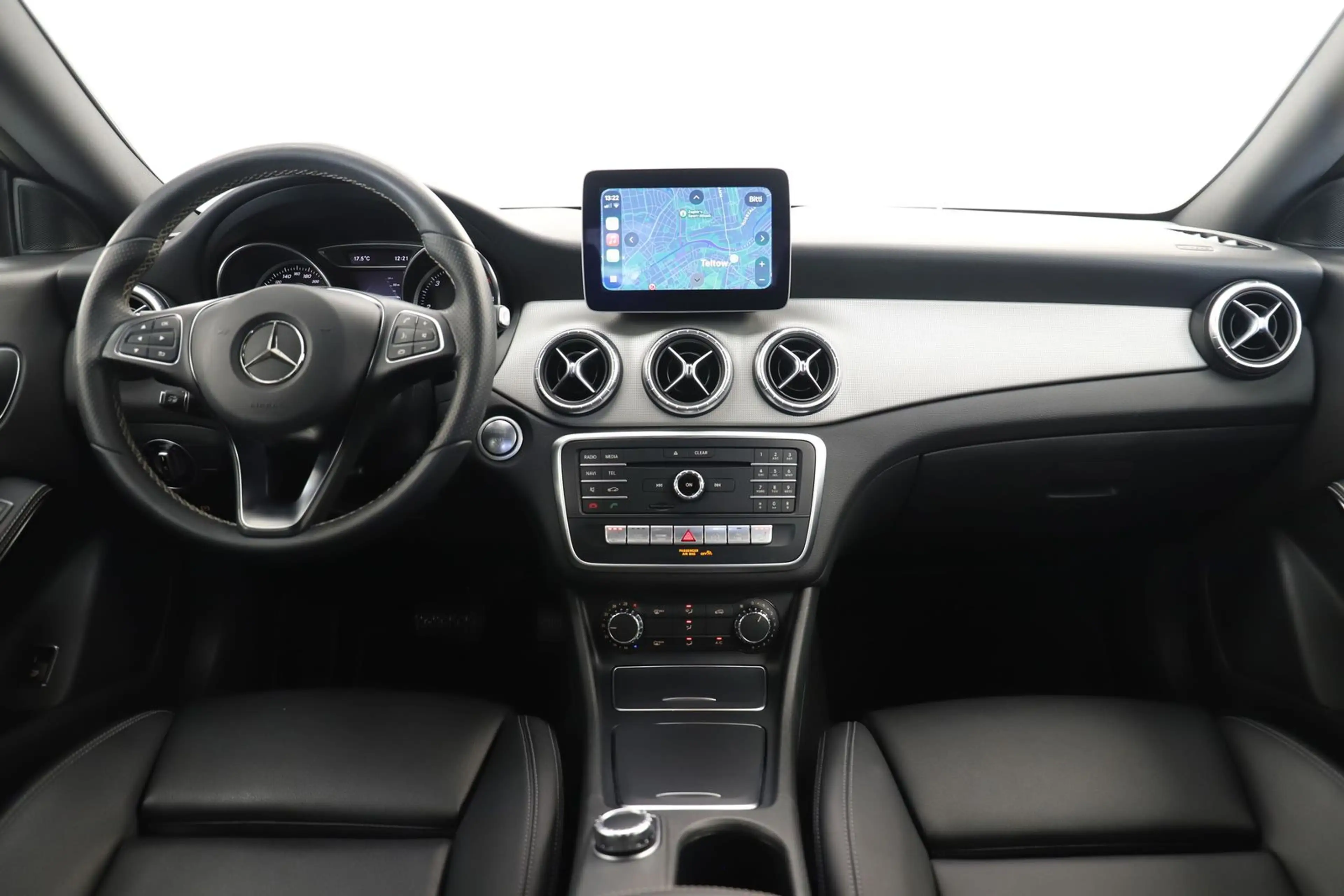 Mercedes-Benz CLA 220 d 177PS 4Matic Pano ACC 1. Hand — photo 14