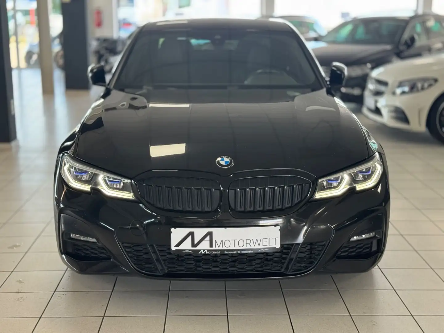 BMW 320 d M Sport /Ambiente/Shadowline/Laserlicht Schwarz - 2
