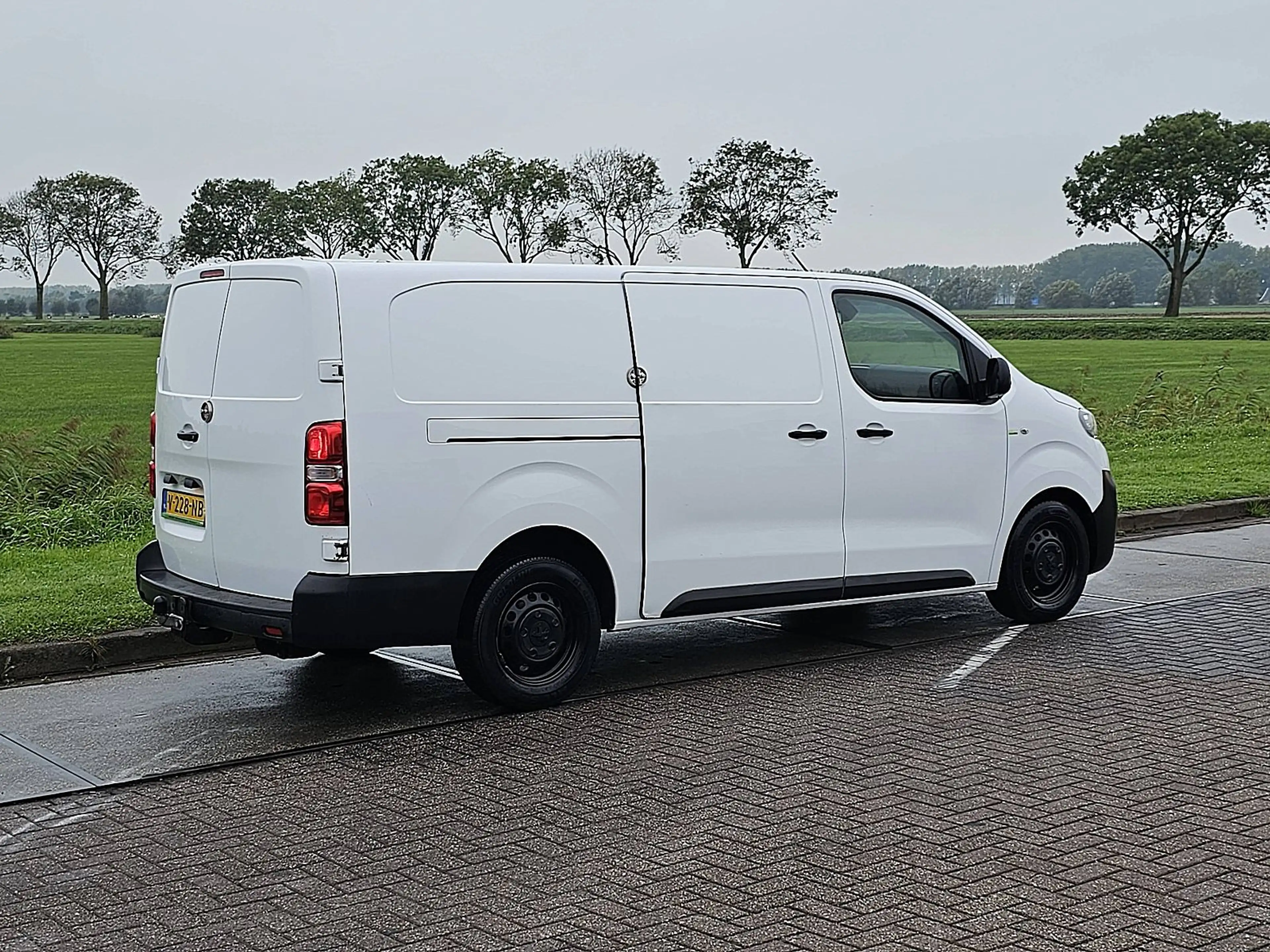 Peugeot Expert — photo 3