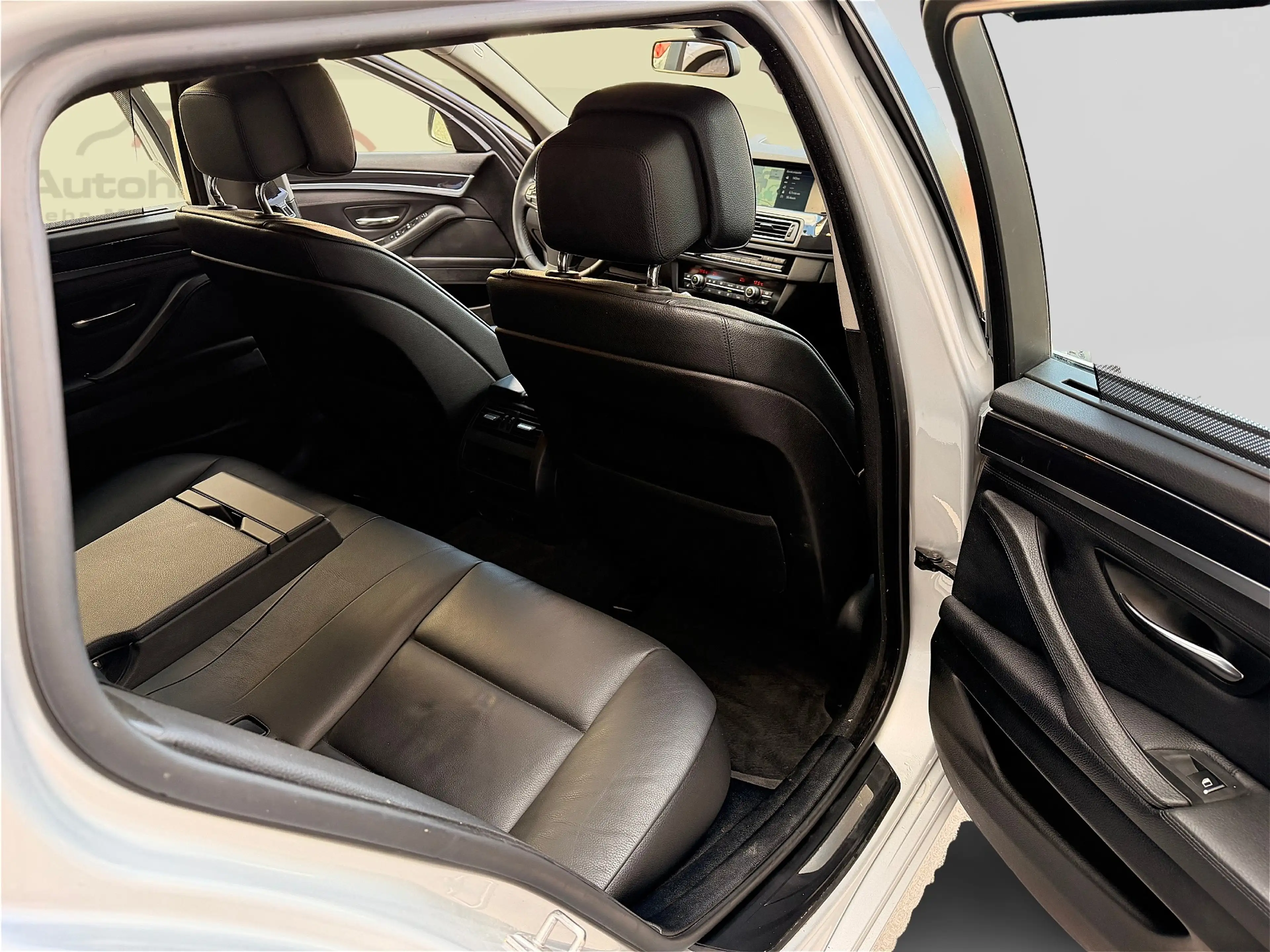 BMW 525 525 D ** LEDER/NAVI/SHZ/XENON** — photo 11