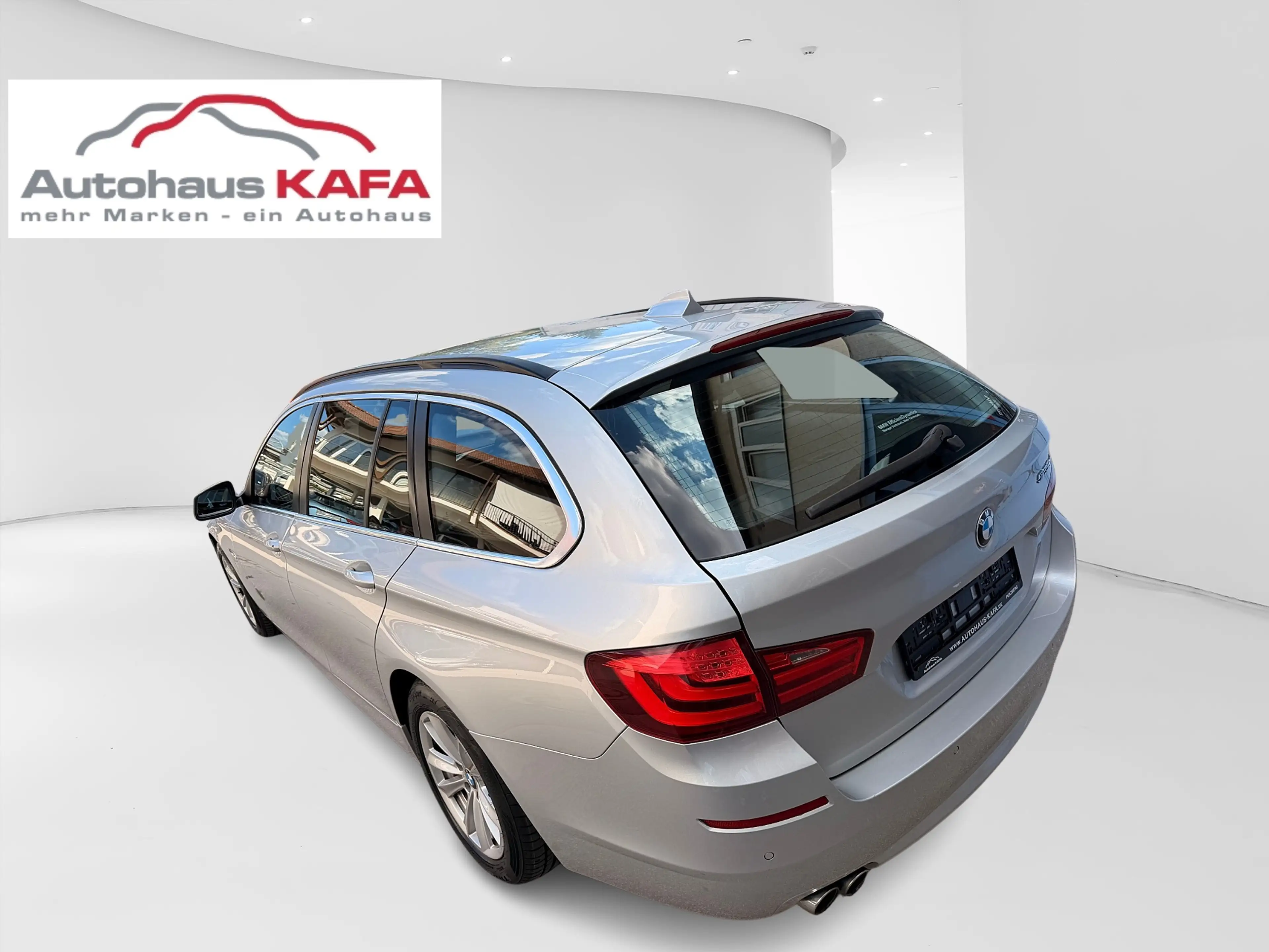 BMW 525 525 D ** LEDER/NAVI/SHZ/XENON** — photo 5