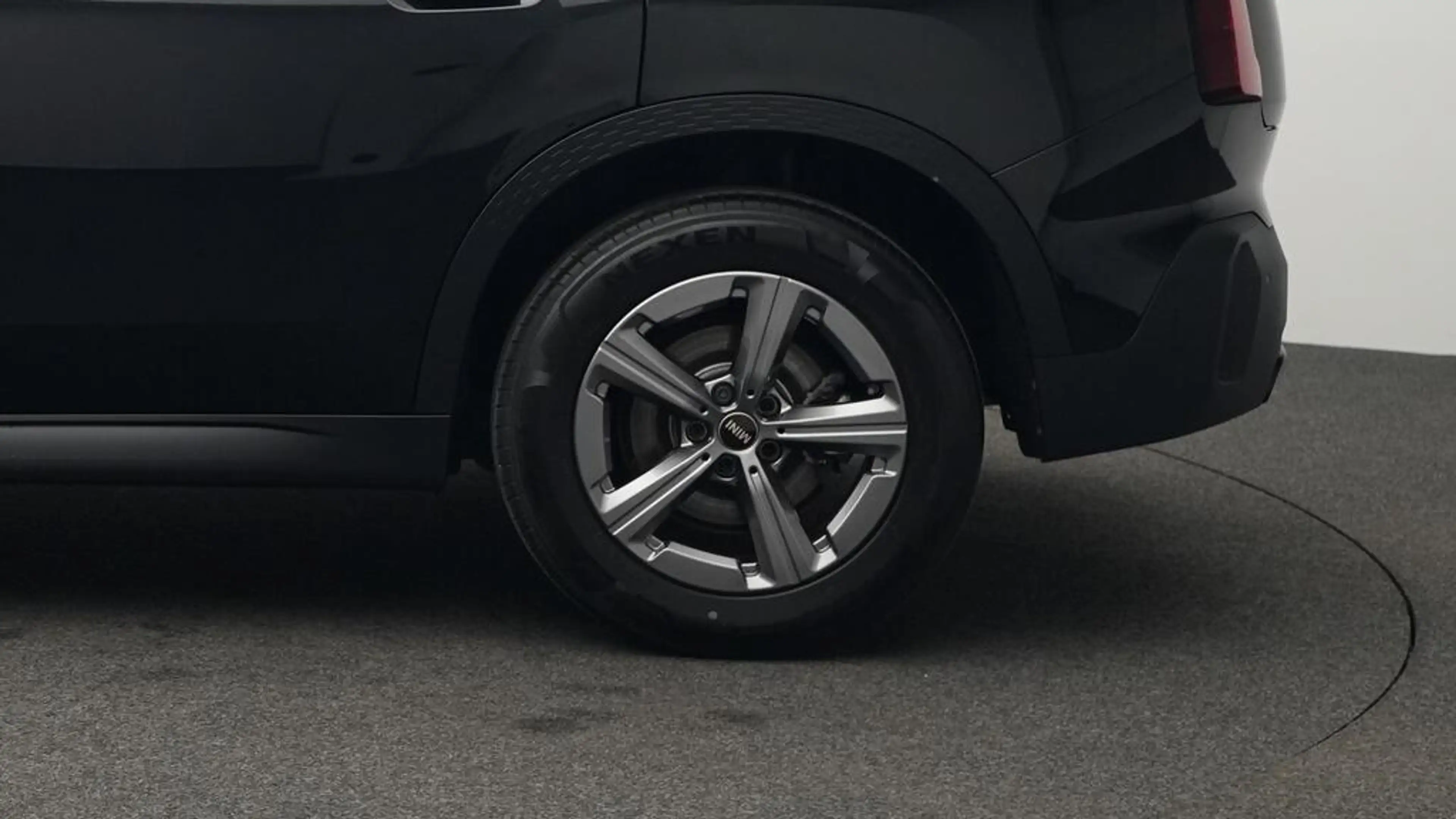 MINI Countryman D Classic Trim — photo 9