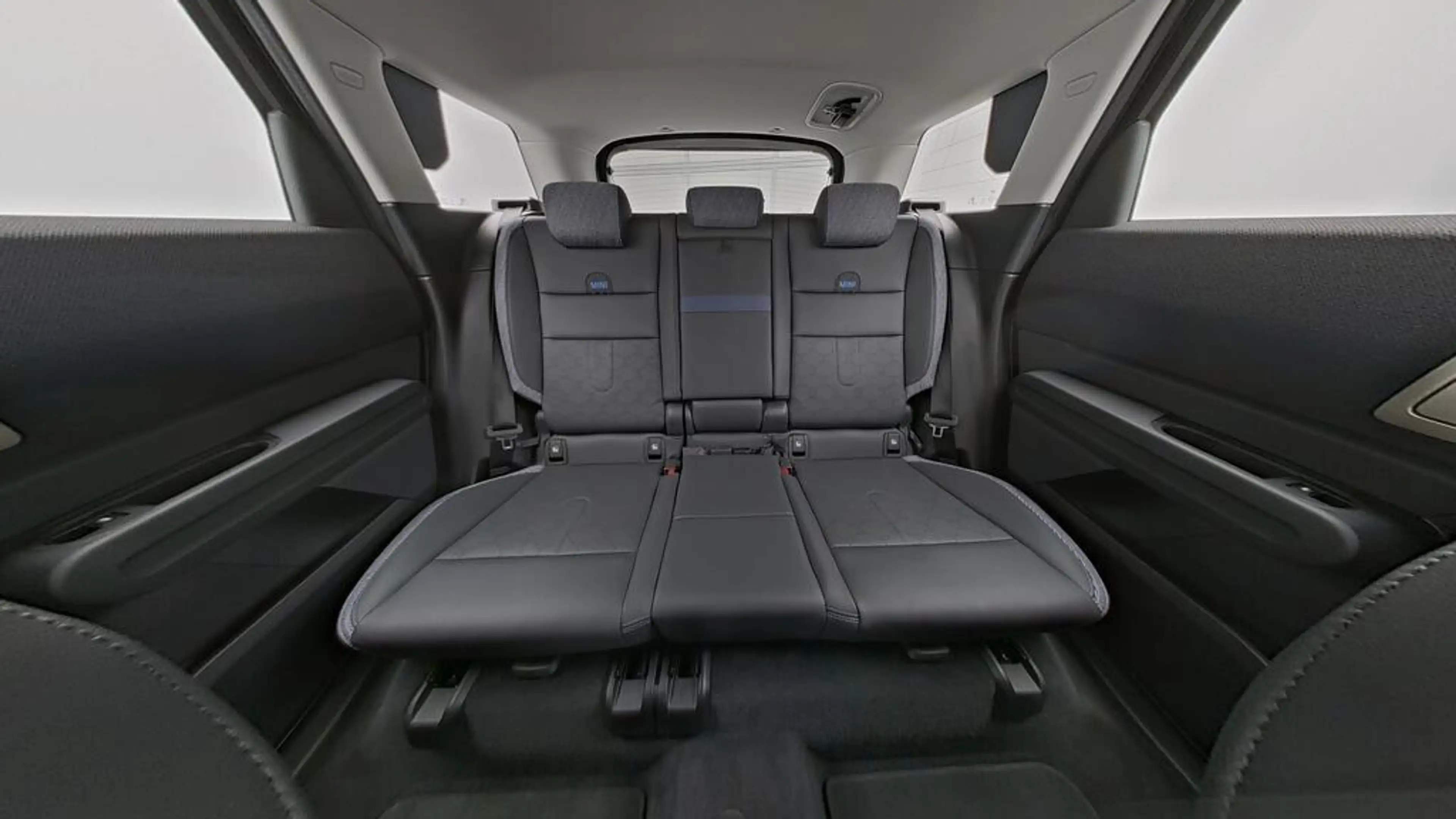 MINI Countryman D Classic Trim — photo 25