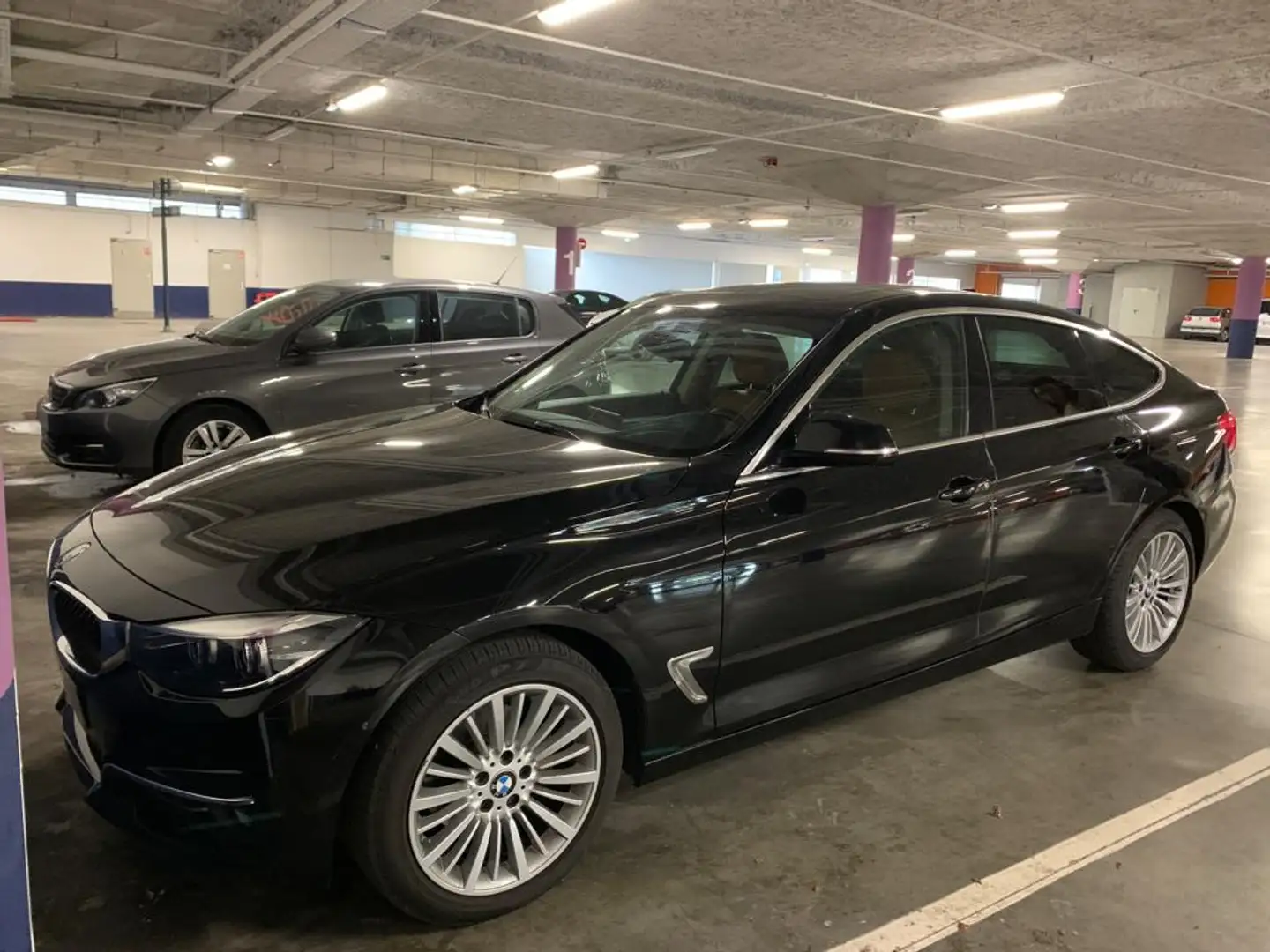 BMW 320 Gran Turismo 320d 190 ch Luxury Noir - 2