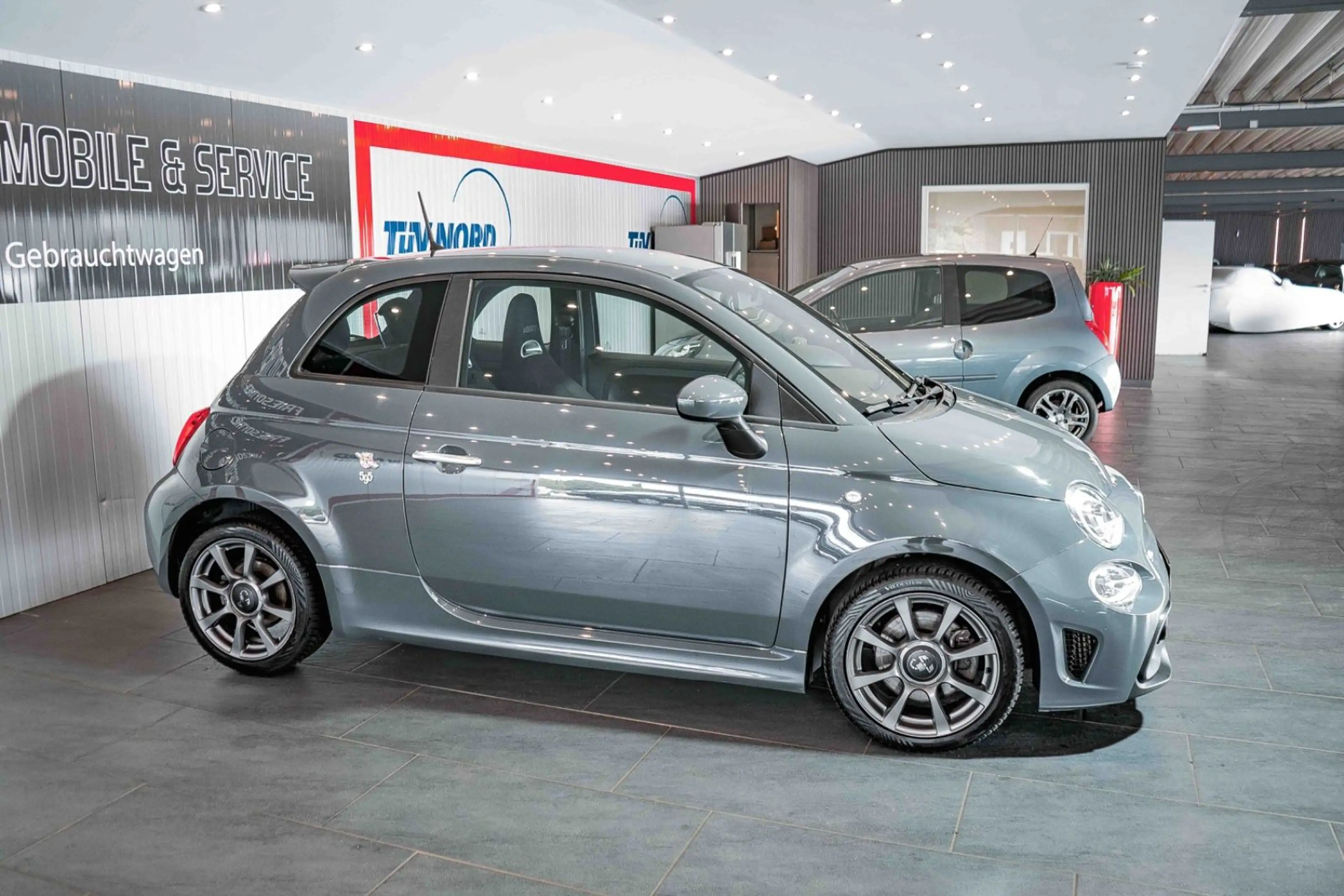 Abarth 500 1.4 T-jet 595 Sonderlack Sportauspuff 16LM — photo 2