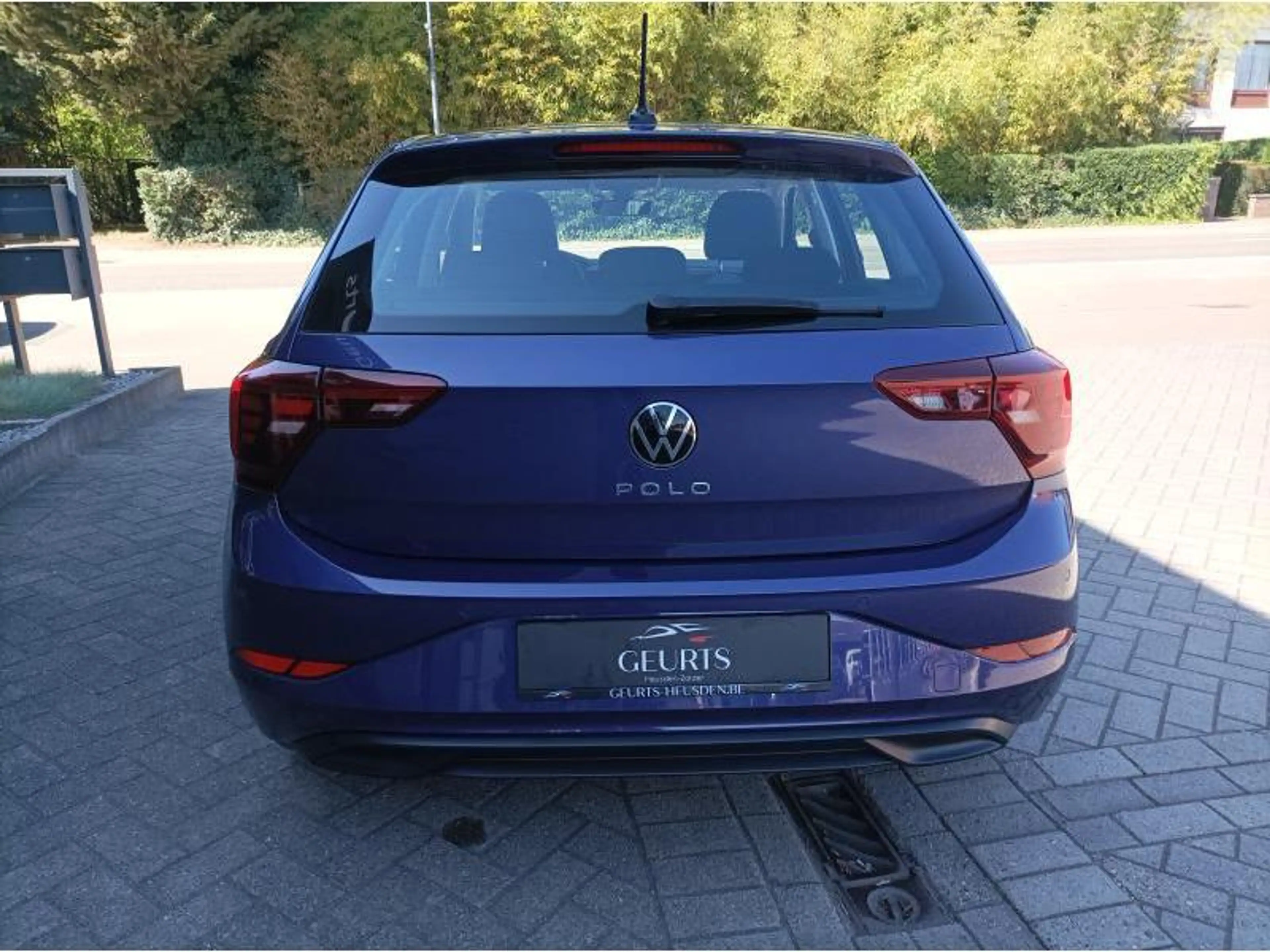 Volkswagen Polo VI Life — photo 6