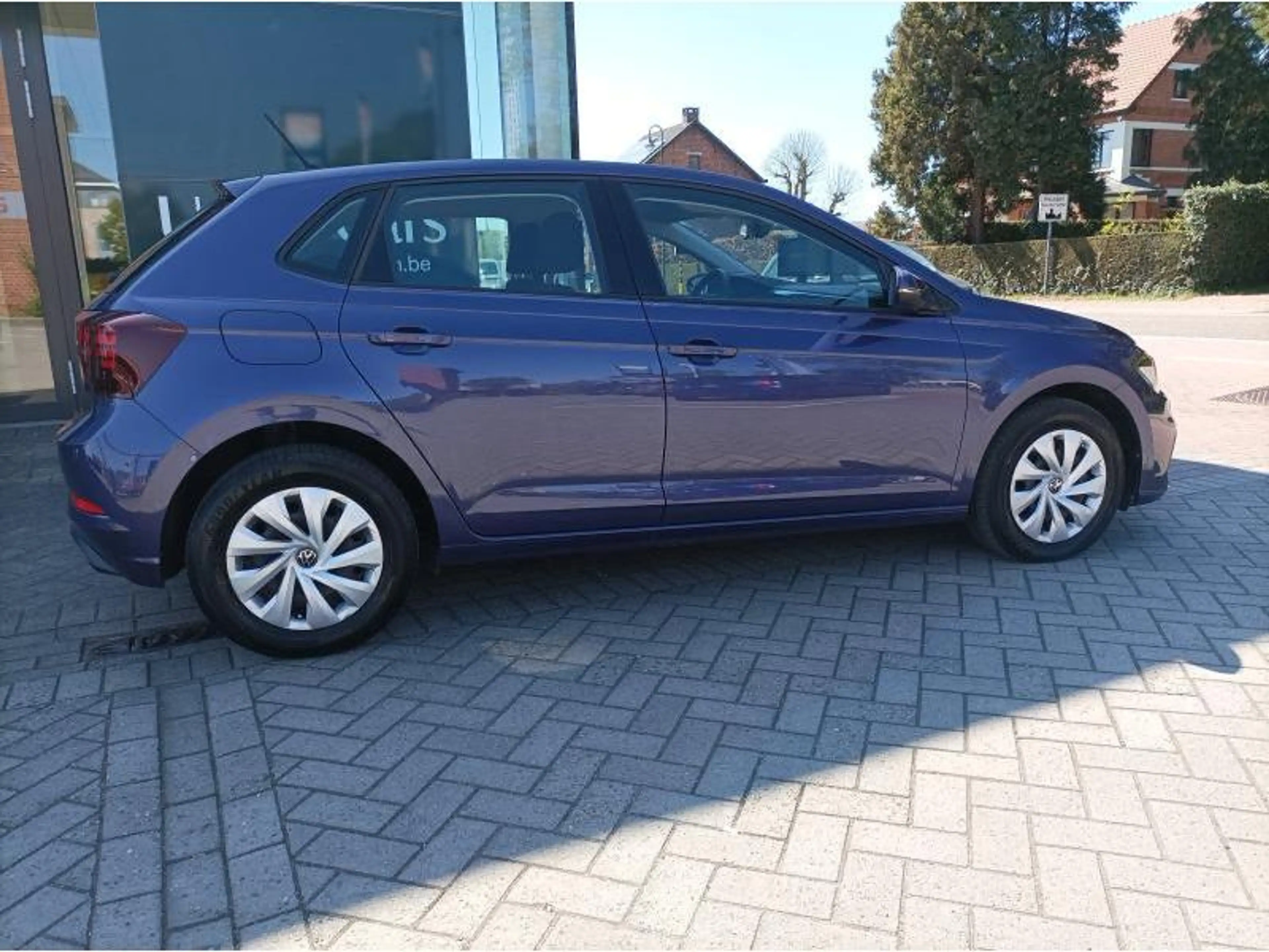Volkswagen Polo VI Life — photo 8