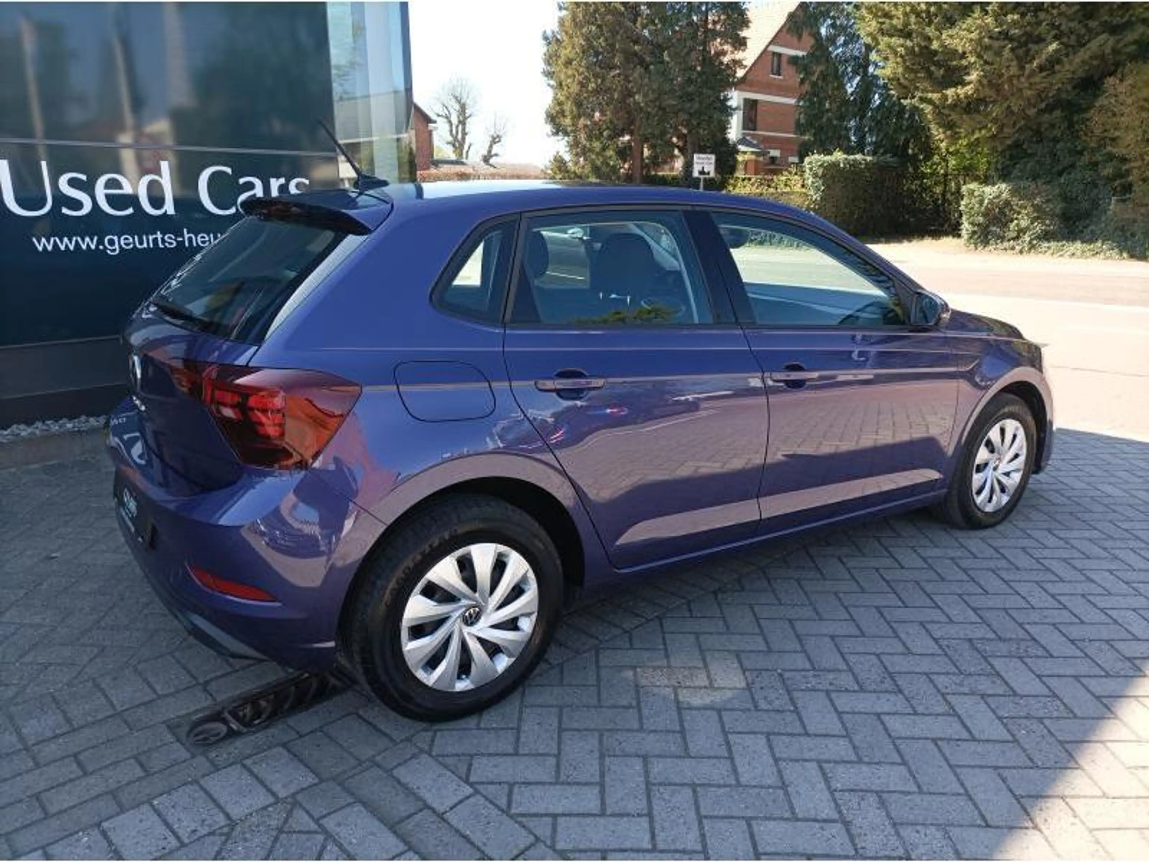 Volkswagen Polo VI Life — photo 7