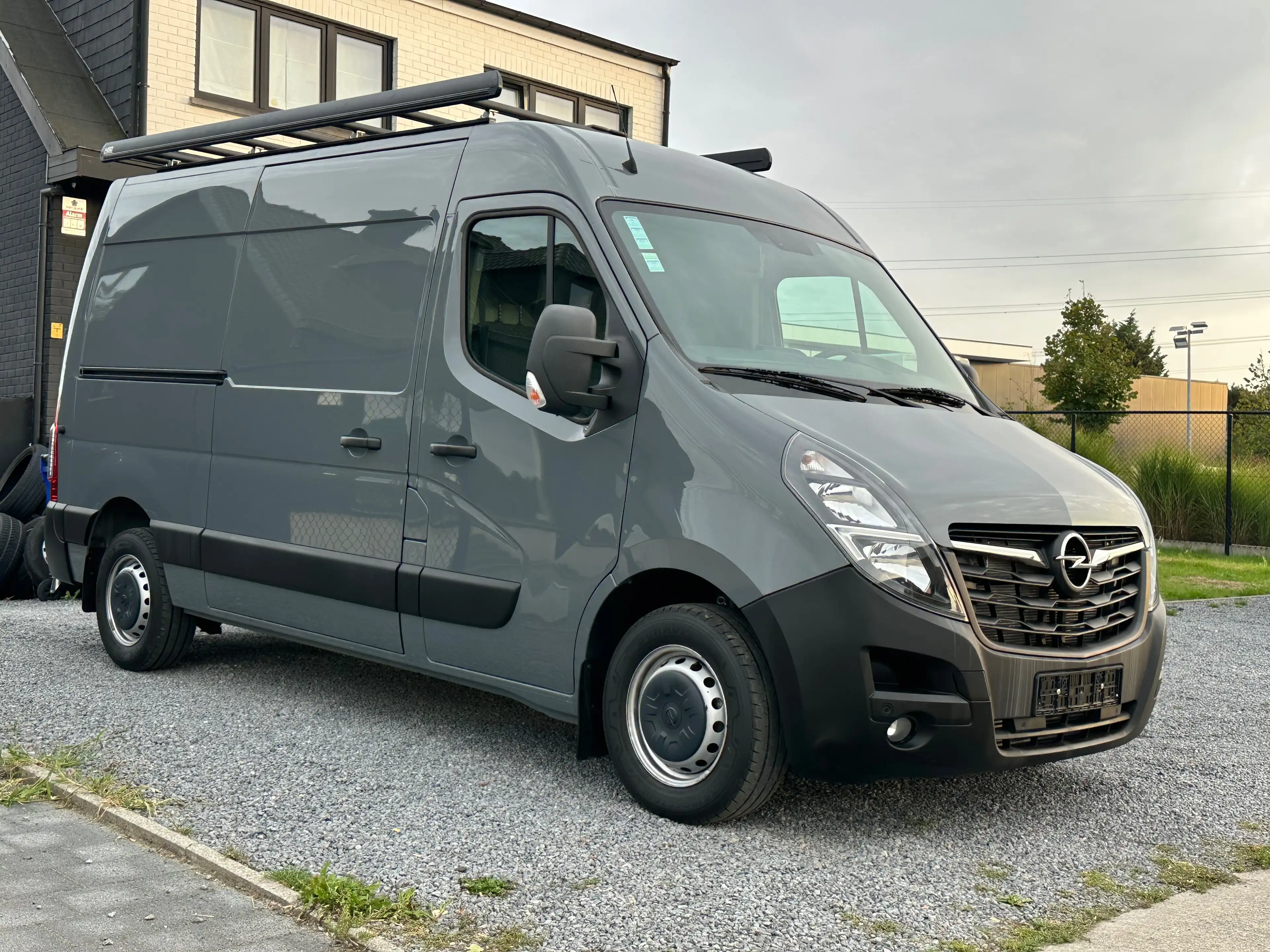 Opel Movano 2.3 Turbo D L2H2 **slechts 15000KM**Automaat*Apple carpl/Android*Camera*1ste eigenaar*Luchtgeveerde zetel* — photo 3