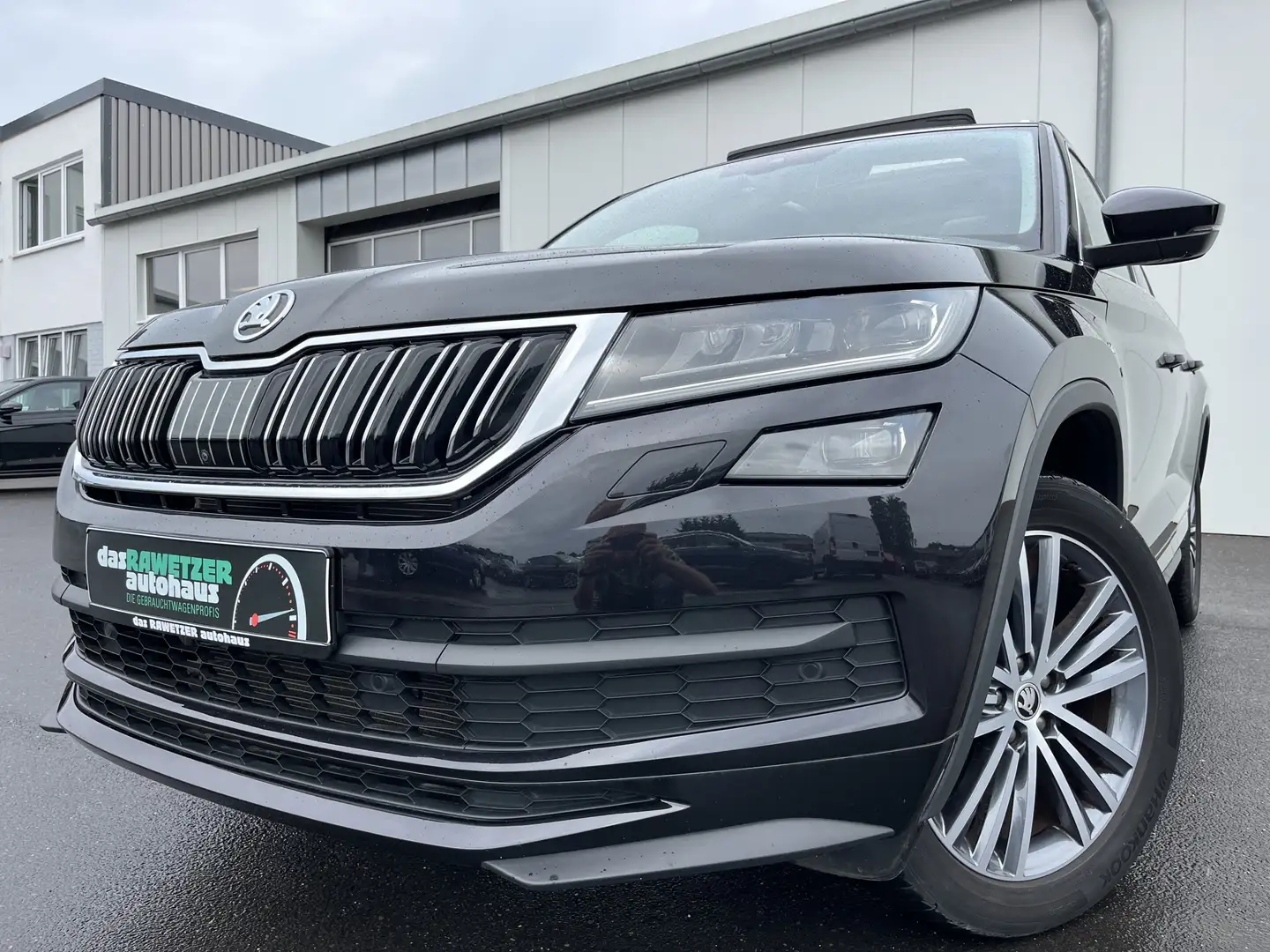 Skoda Kodiaq 2.0 TDI DSG 4x4 Laurin & Klement 203€ m. 20% Anz Schwarz - 1