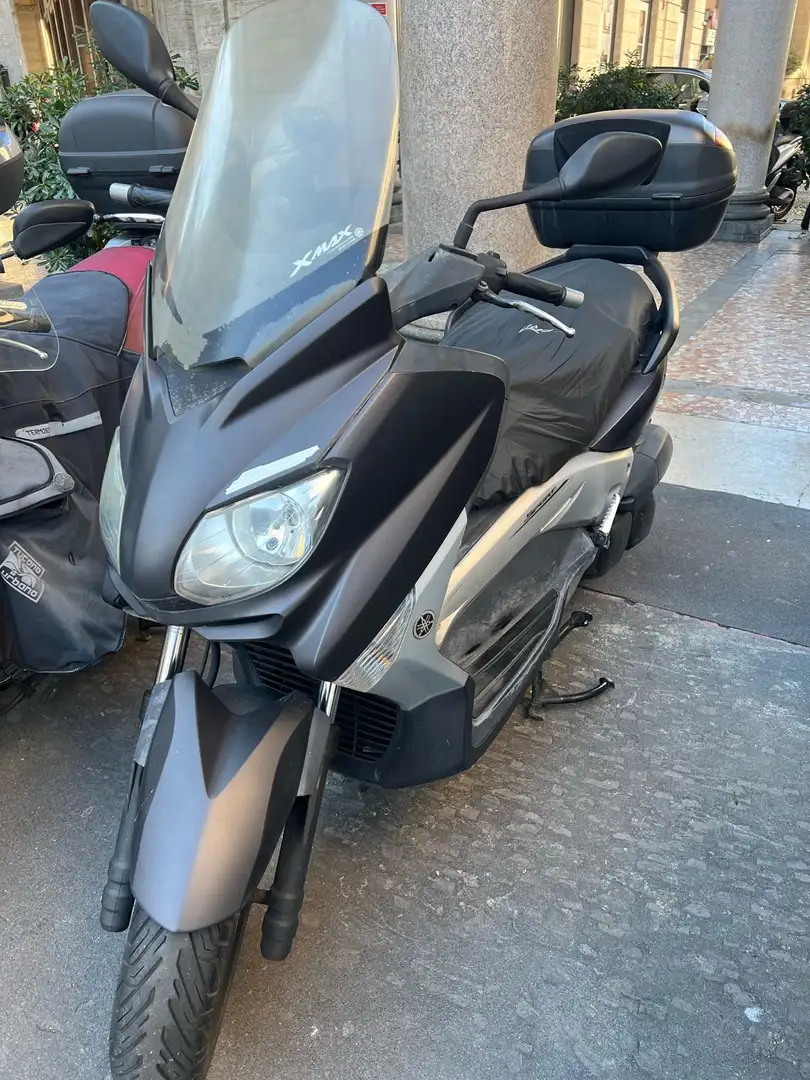 Yamaha X-Max 250 Sport Grijs - 1