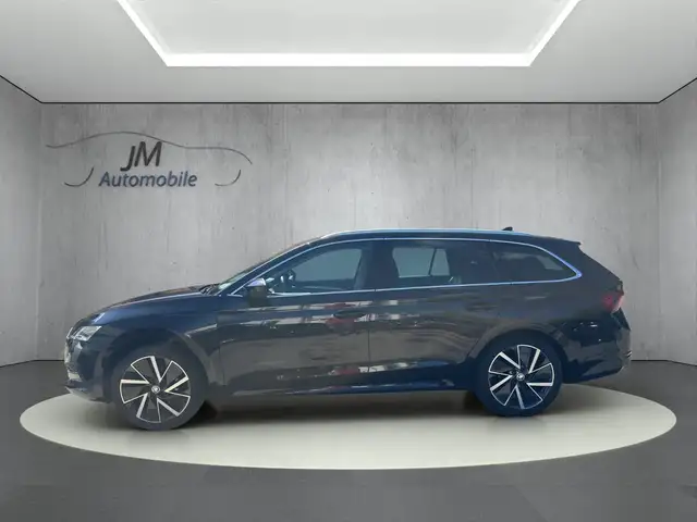 Skoda Octavia view 5