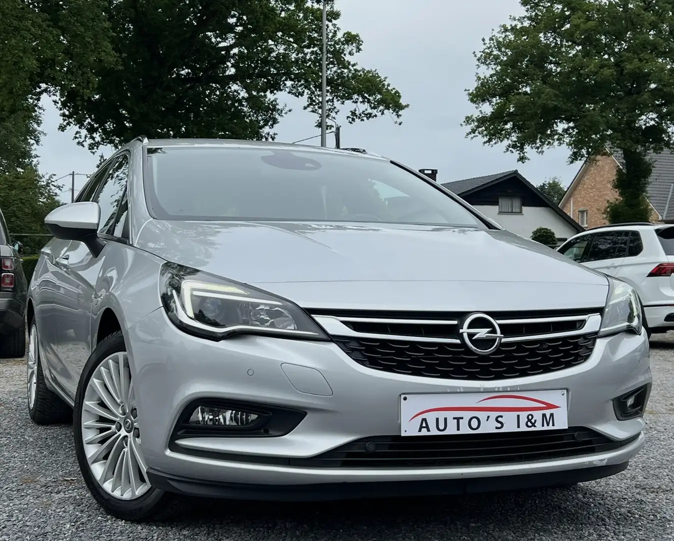 Opel Astra Sports Tourer 1.4Turbo Benzine 2016 Automaat Airco Gris - 2