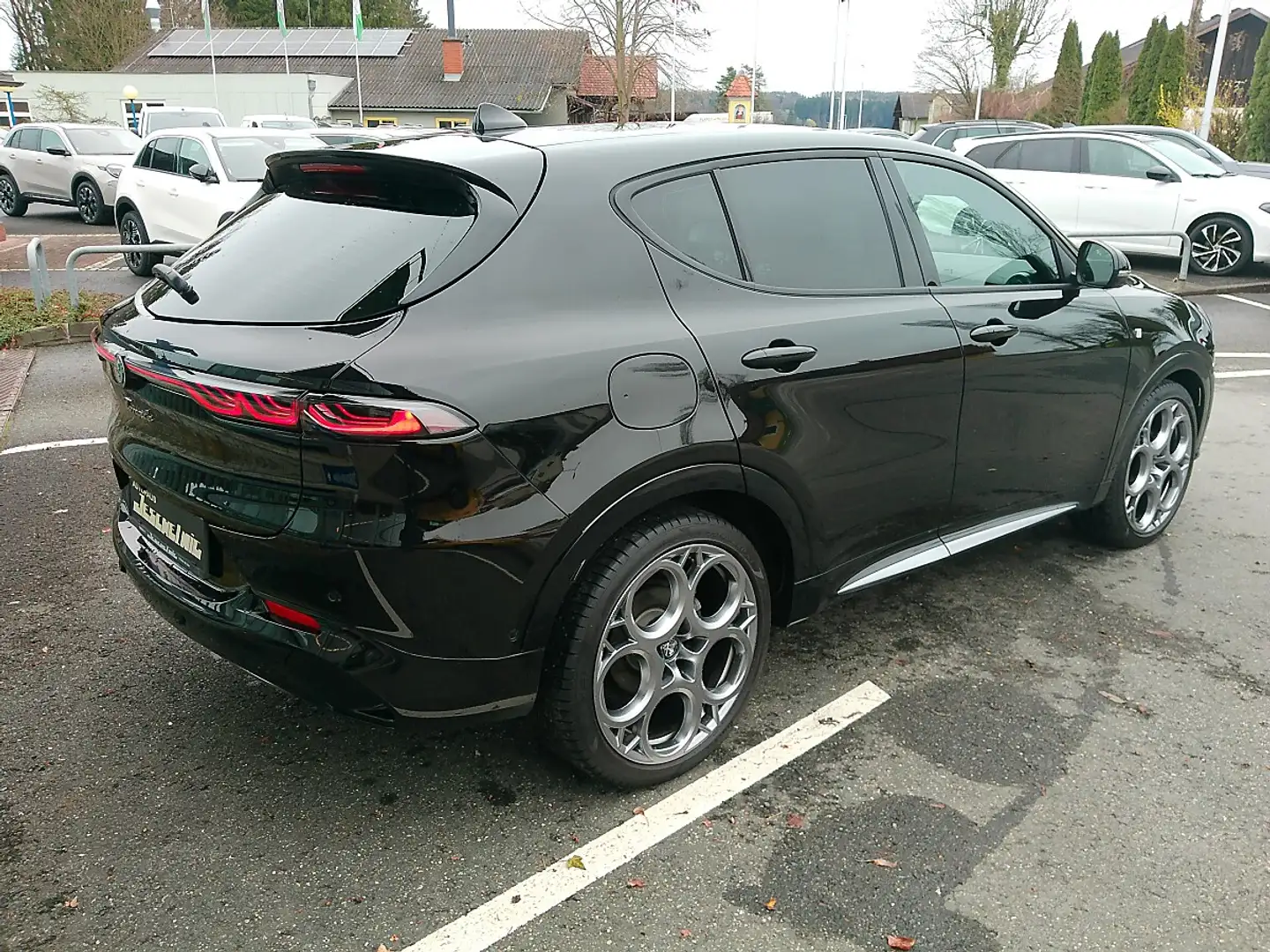 Alfa Romeo Tonale Ti 1.6 Multijet DCT Schwarz - 2
