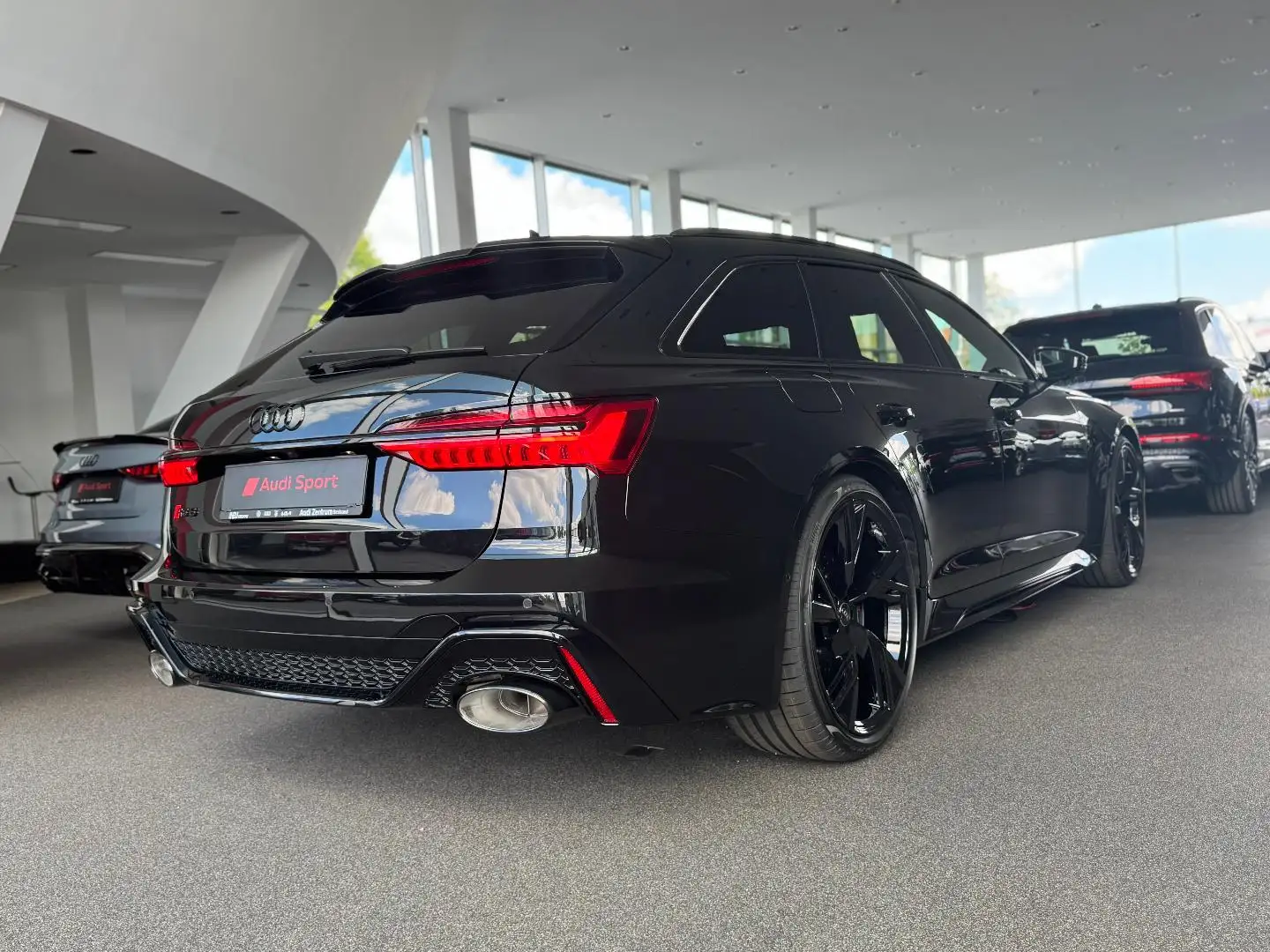 Audi Audi RS 6 Avant performance 463(630) kW(PS) tiptro Noir - 2