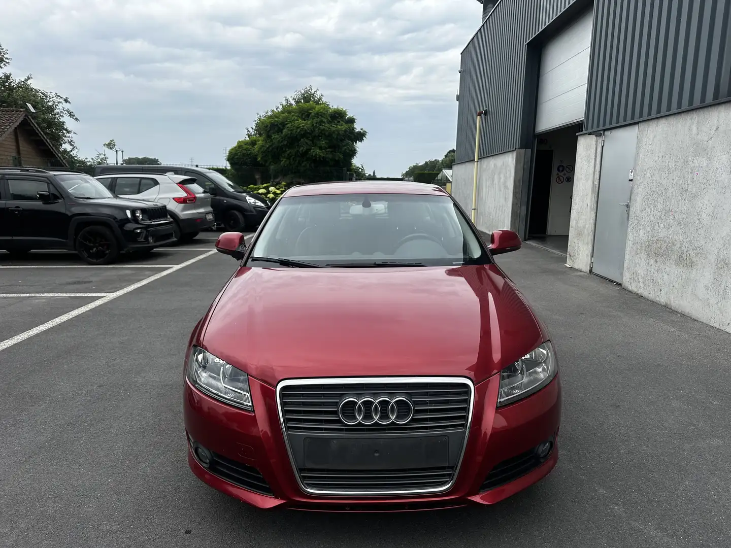 Audi A3 Sportback 1.6i Ambition Rojo - 2