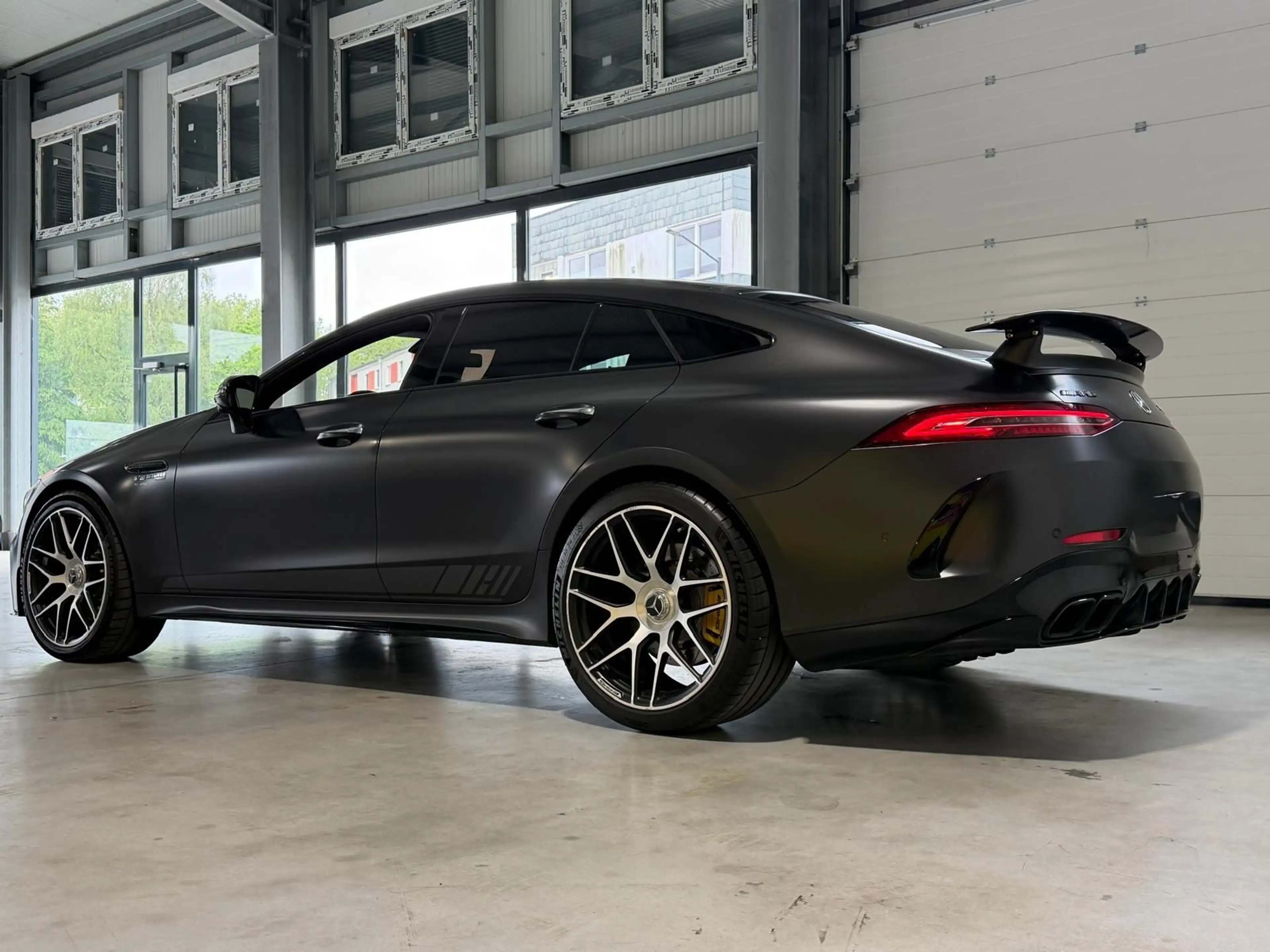 Mercedes-Benz AMG GT 4-trg. 63 S 4Matic+ Editon 1 — photo 2