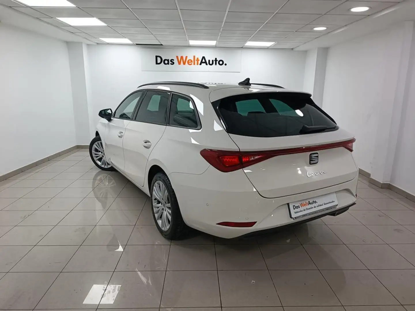 SEAT Leon ST 1.5 eTSI S&S Style Special Edition DSG-7 150 Blanco - 2