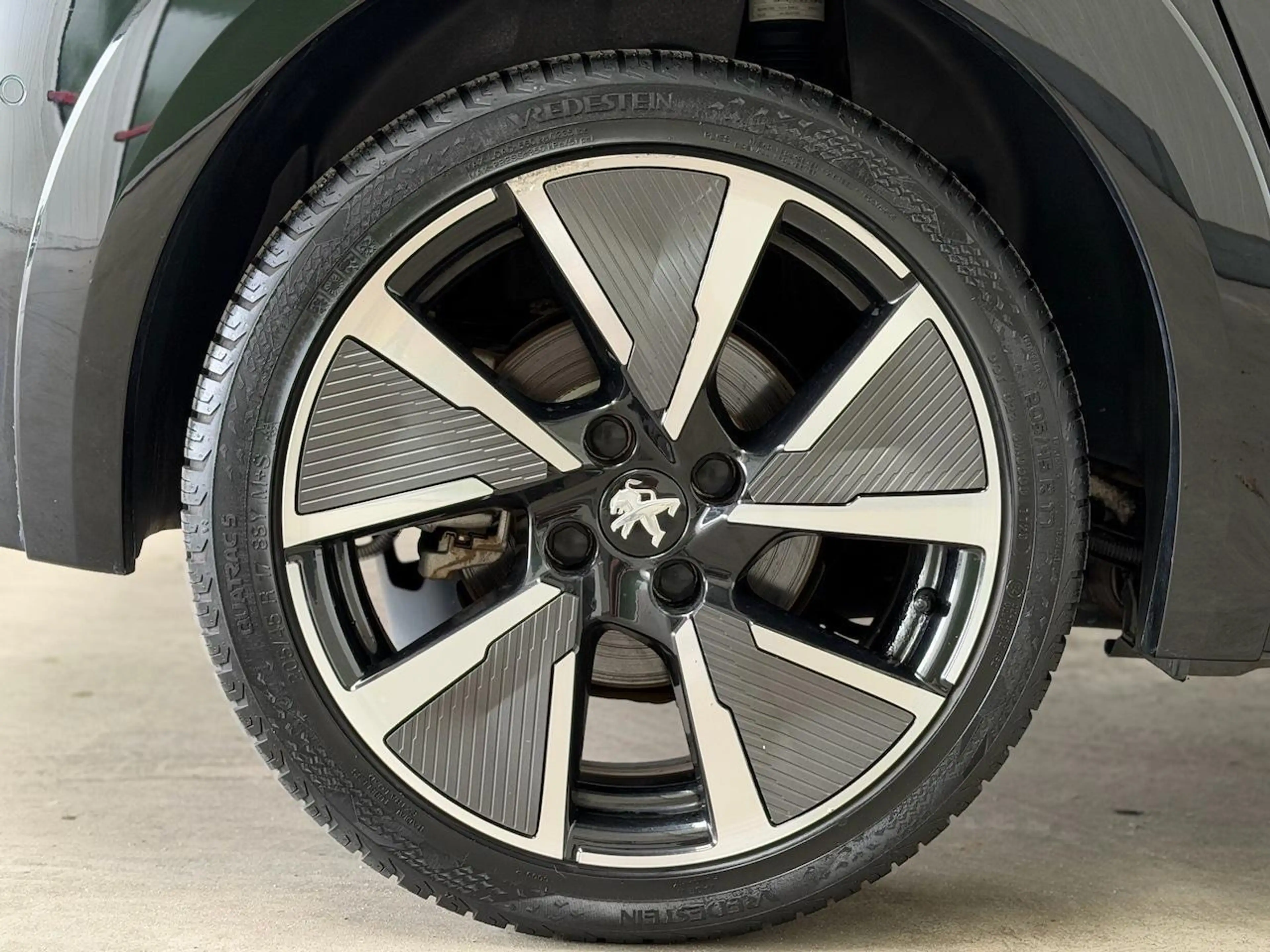 Peugeot e-208 GT EV 50kWh 136 Pano| Carplay SOH 93% — photo 7