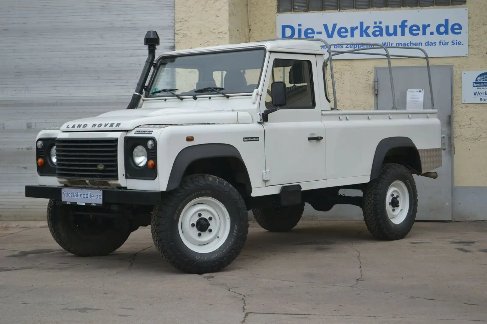 Land Rover Defender 110 Pick Up Puma Klima AHK Schnorchel Weiß - 2