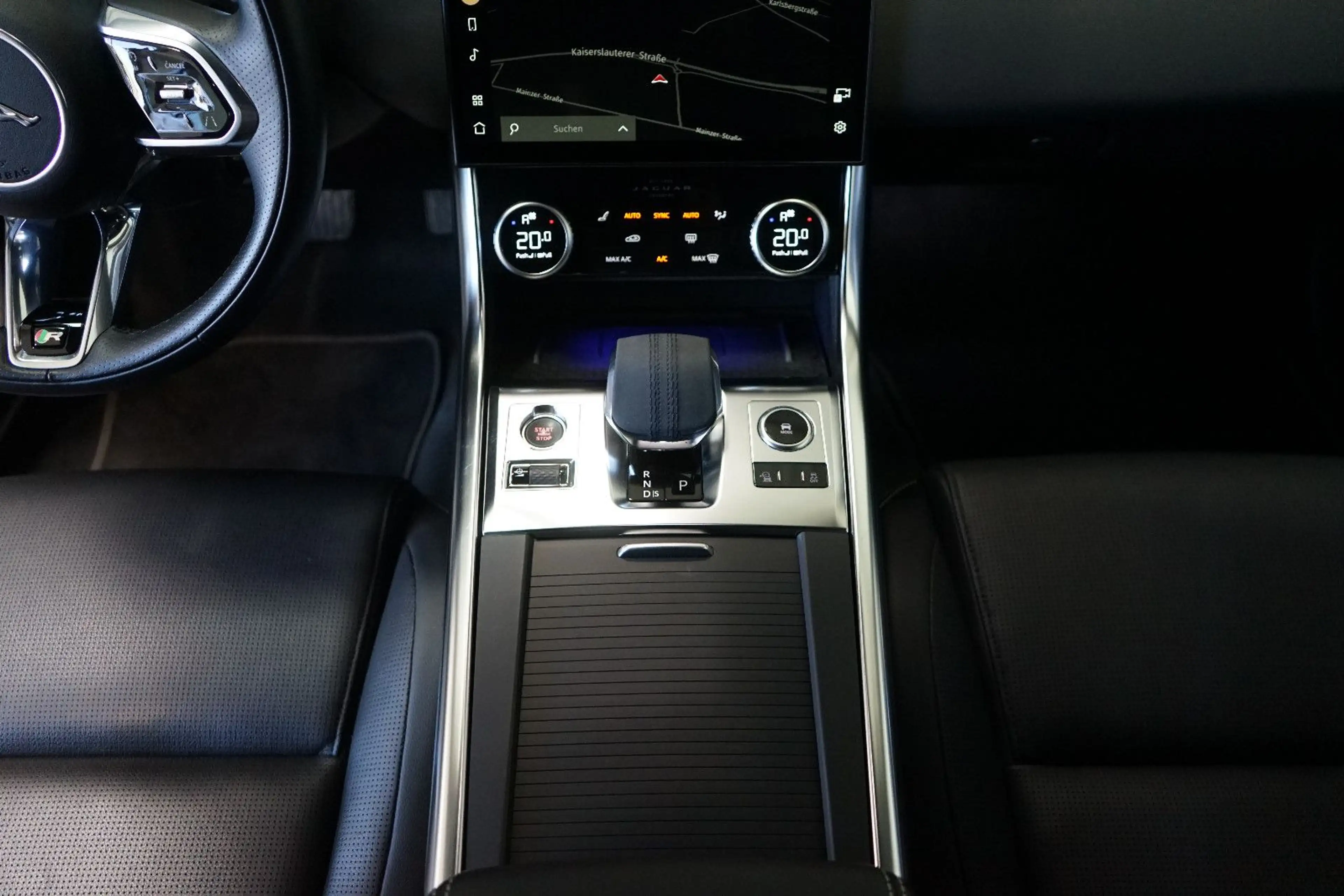 Jaguar XF Sportbrake D200 R-Dynamic Kamera+SHZ+Leder — photo 15