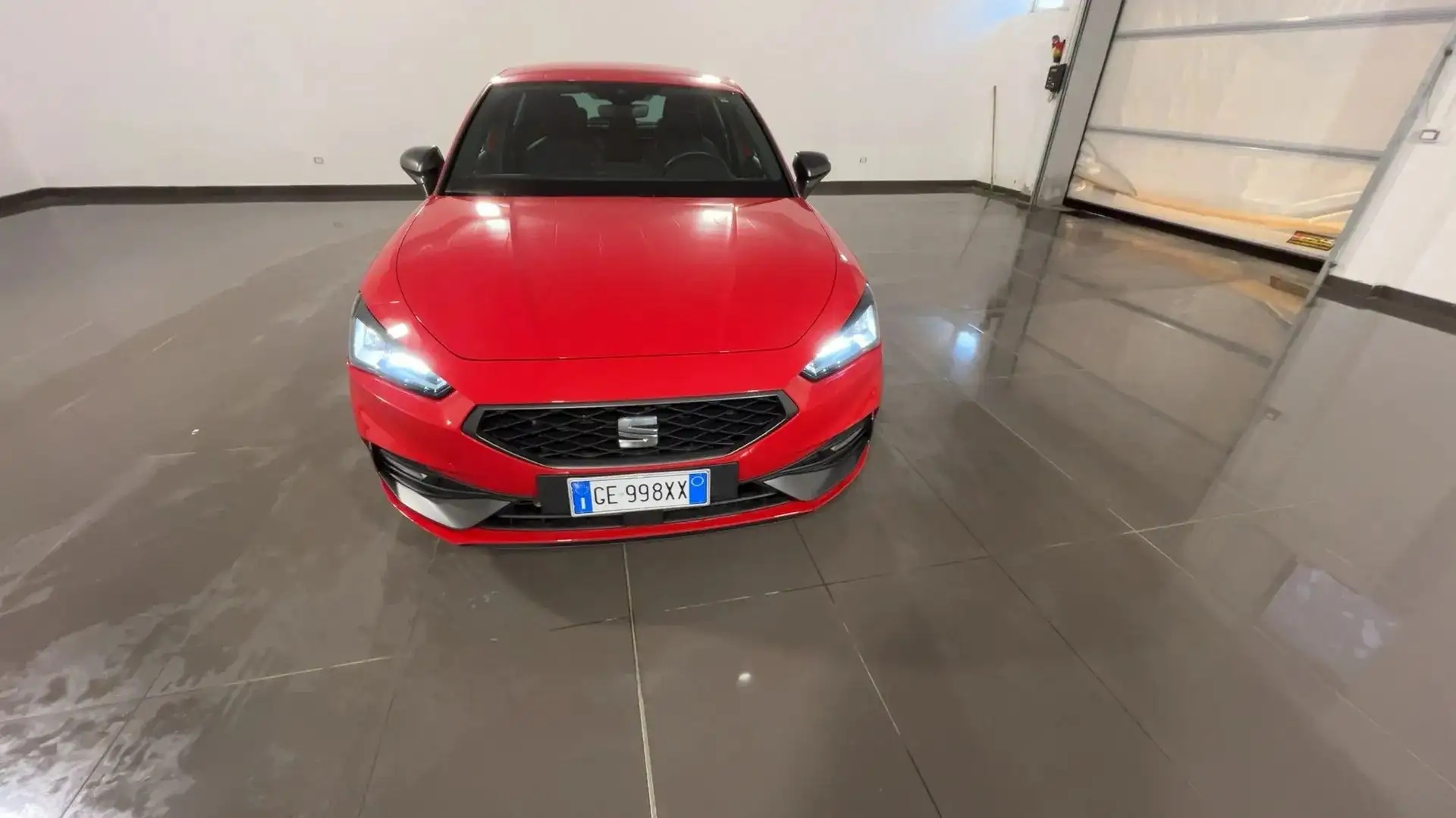 SEAT Leon Leon 1.4 TSI e-Hybrid FR-Line 204cv auto Red - 2